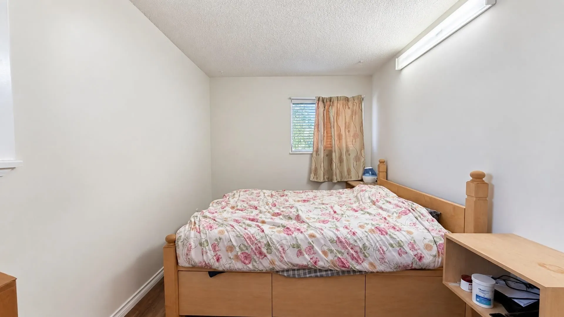 3417 E 49th Avenue #29