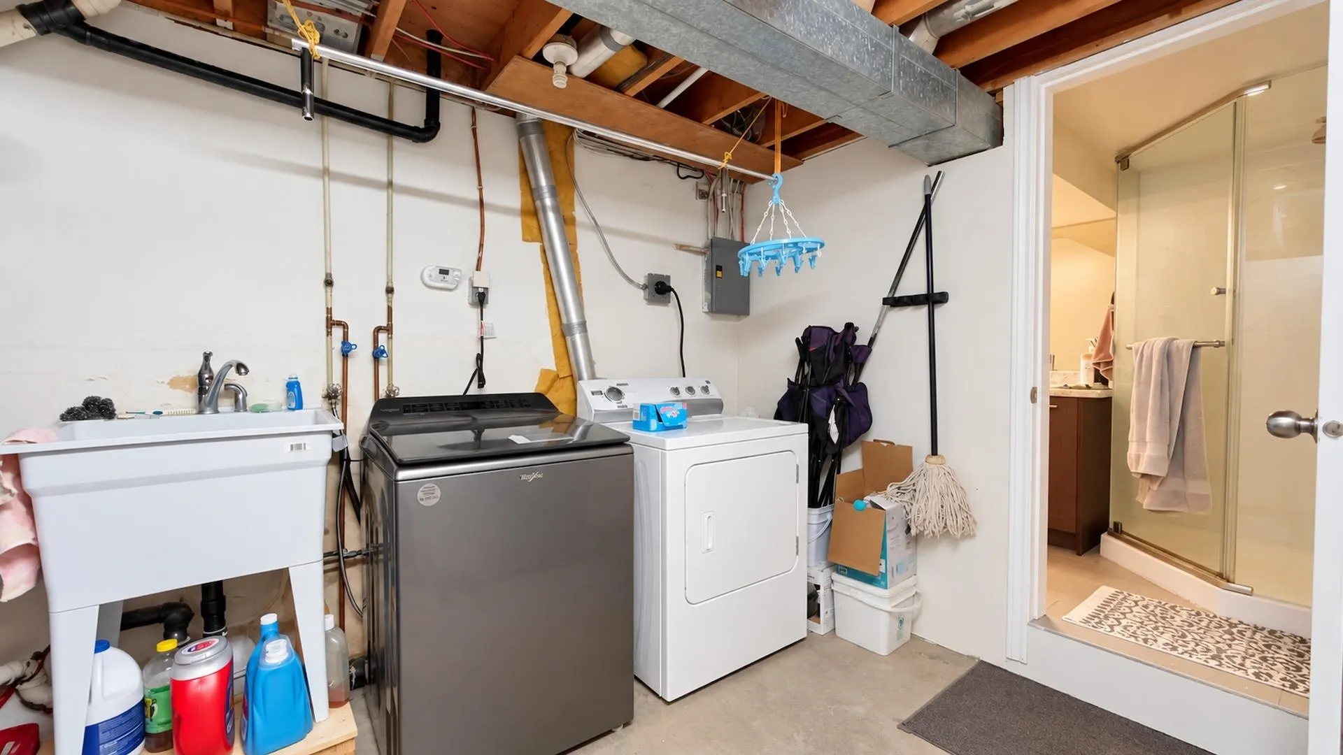 3417 E 49th Avenue #29