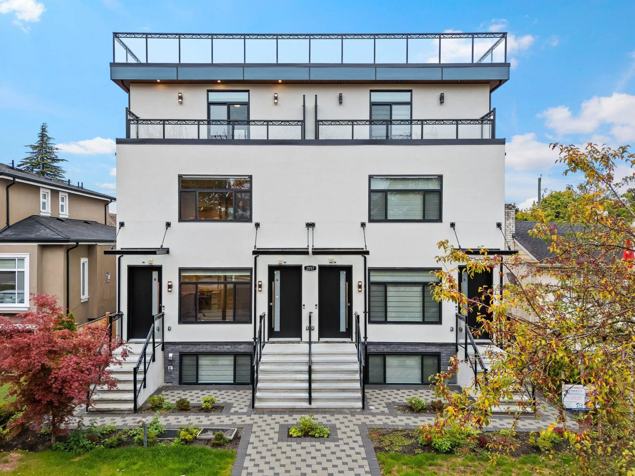 2557 W King Edward Street #1