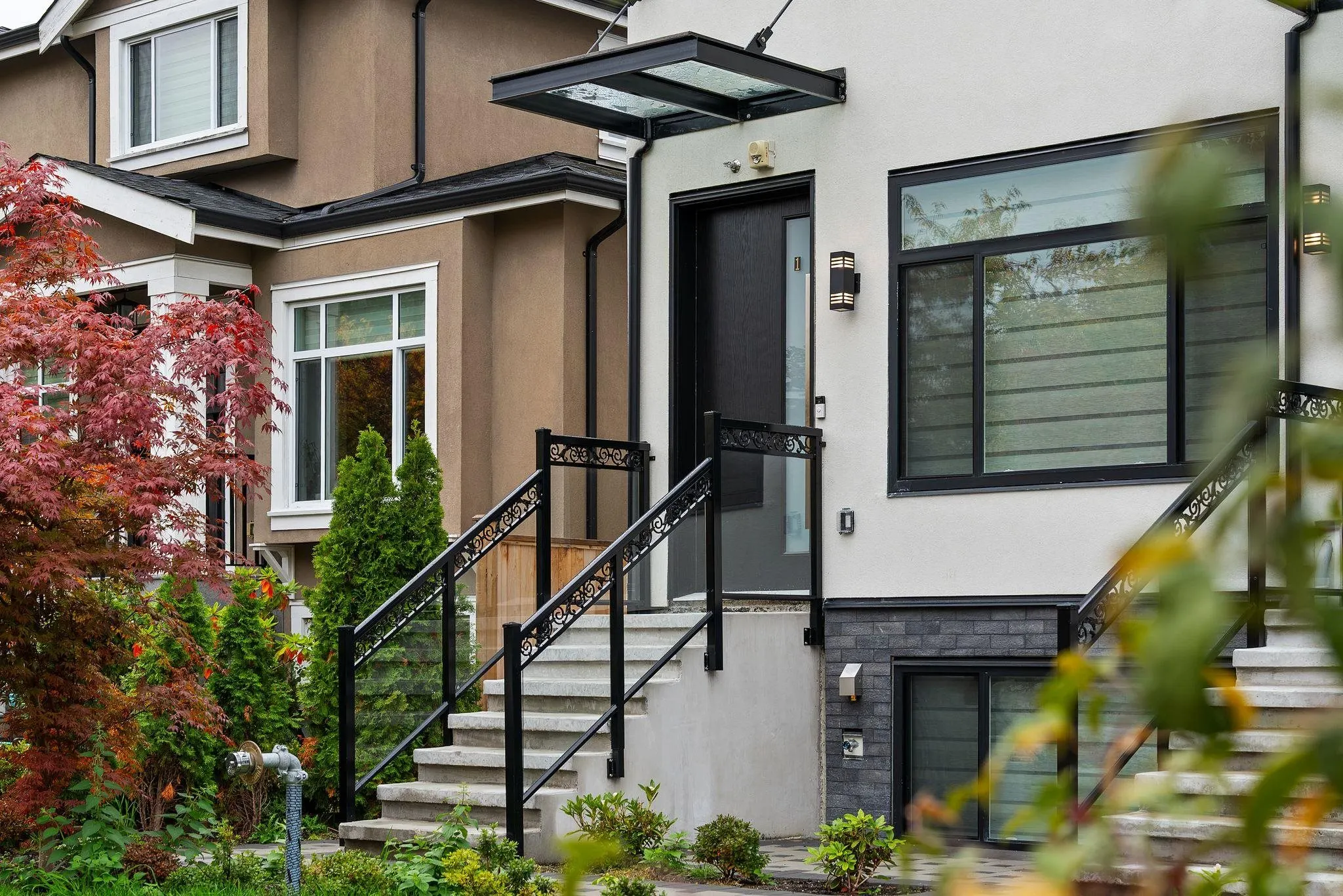 2557 W King Edward Avenue #1