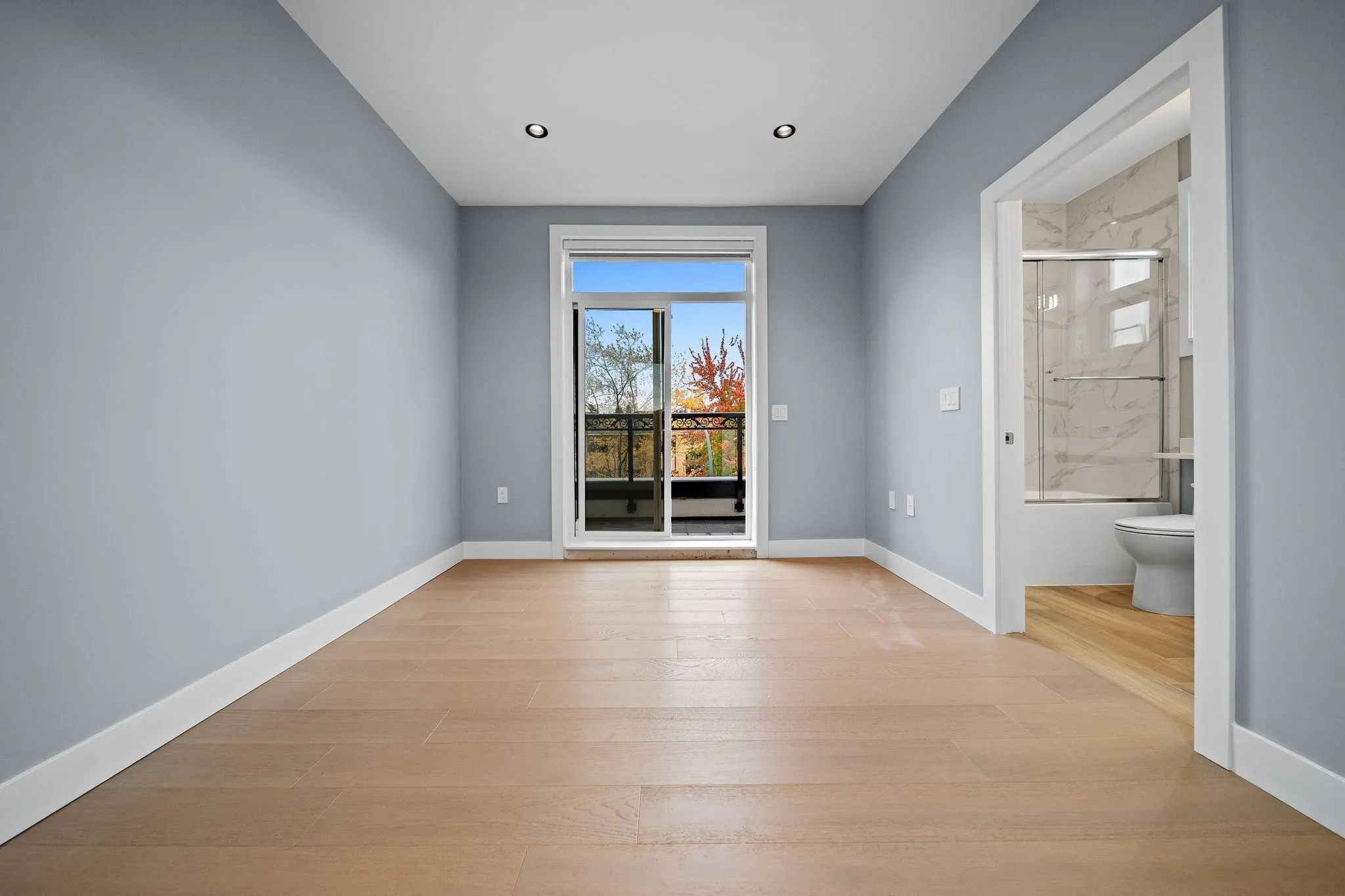 2557 W King Edward Street #3