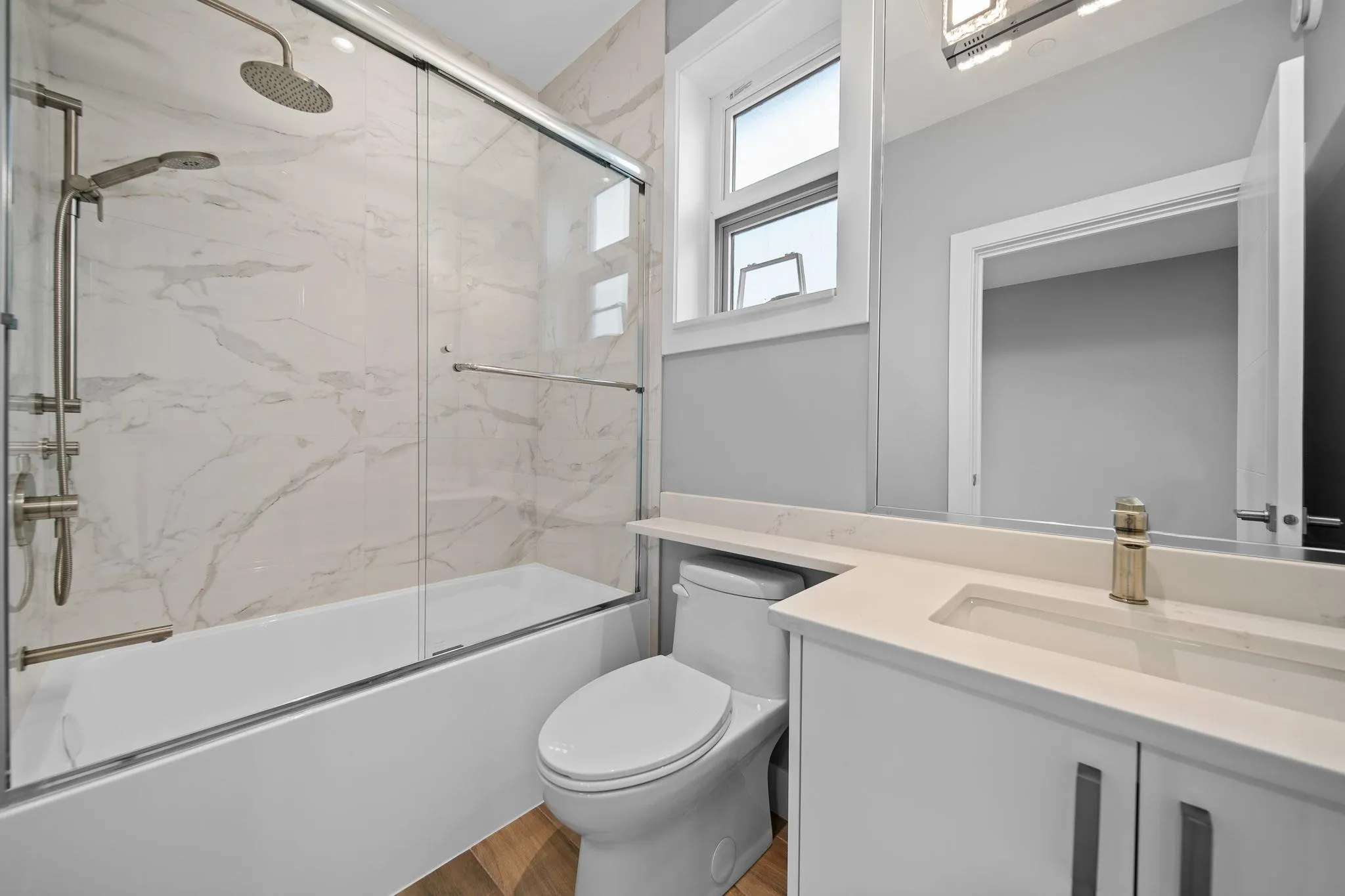 2557 W King Edward Avenue #2