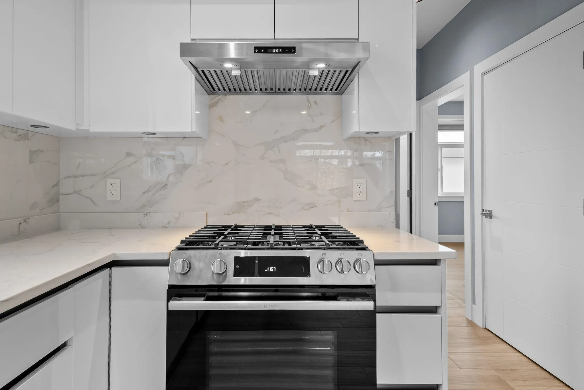 2557 W King Edward Street #3