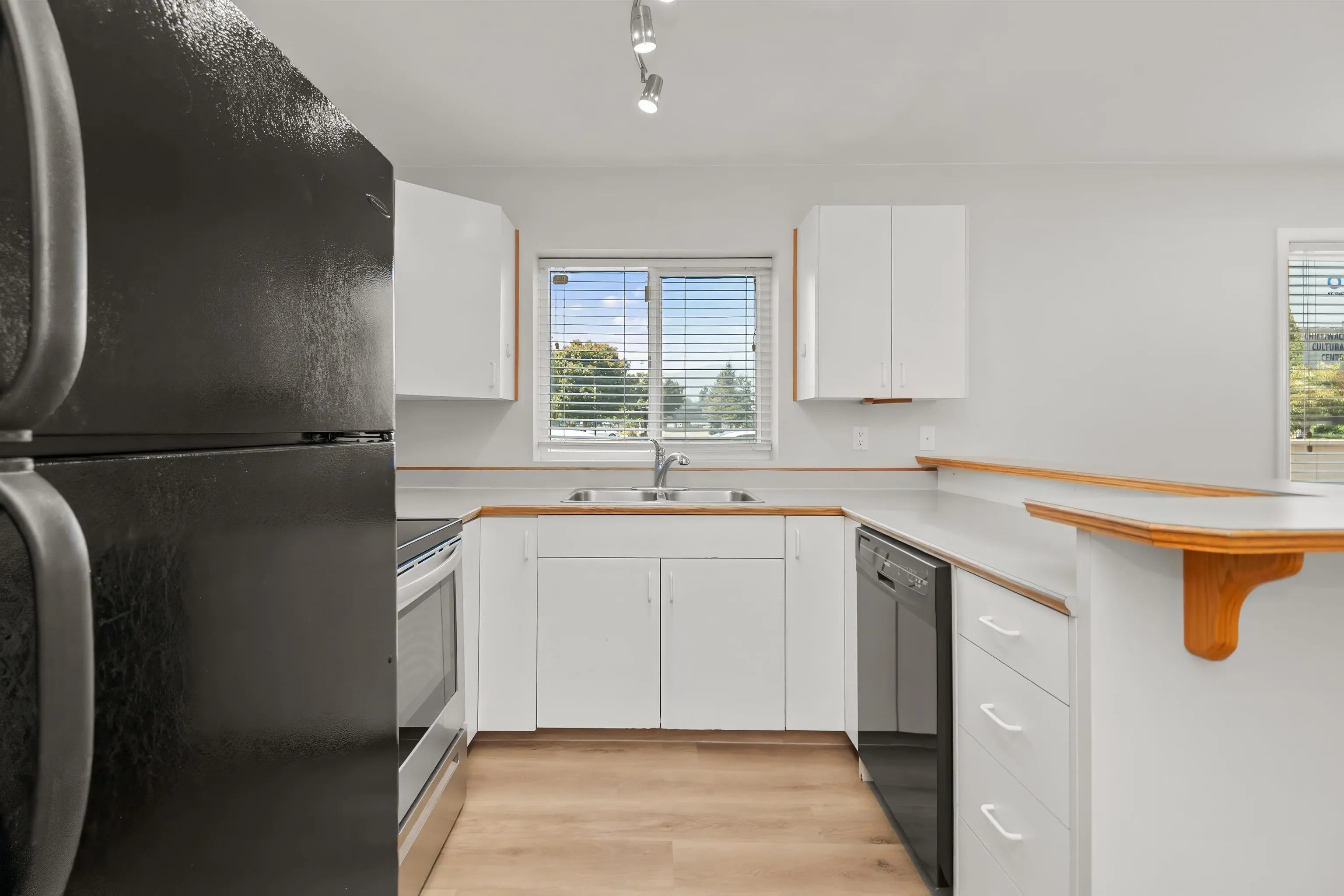 9206 Corbould Street #1