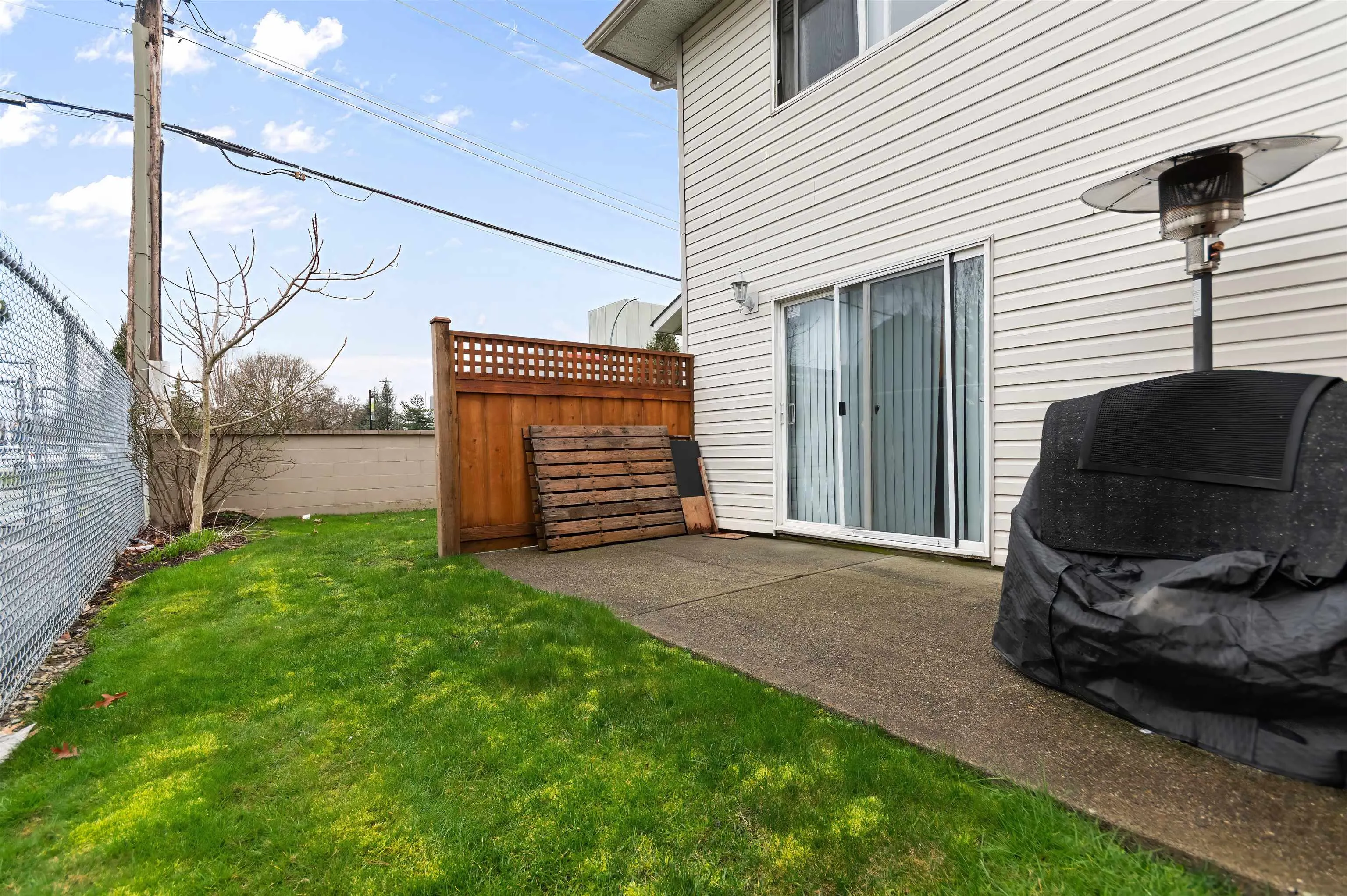 9206 Corbould Street #1