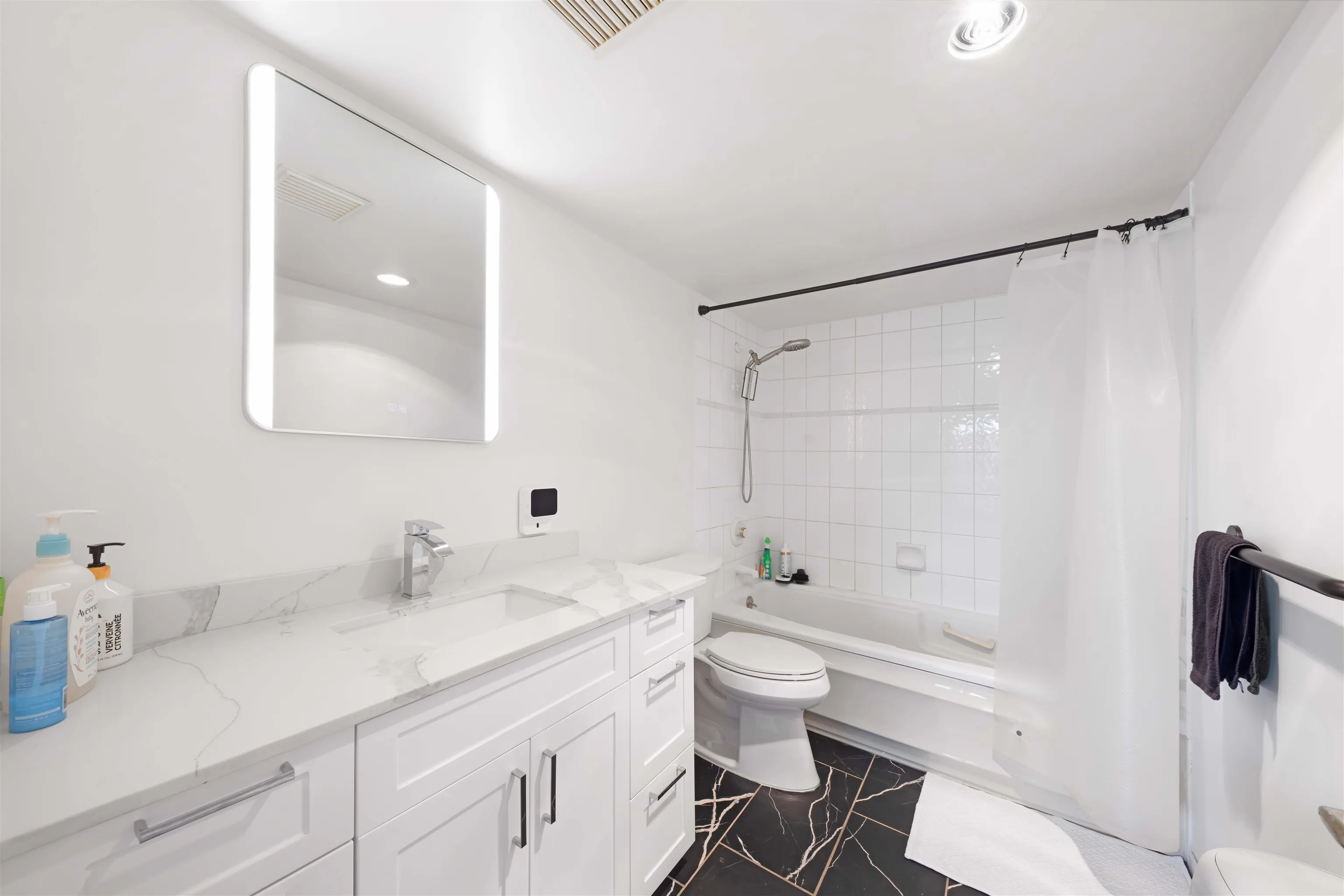 1327 E Keith Road #803