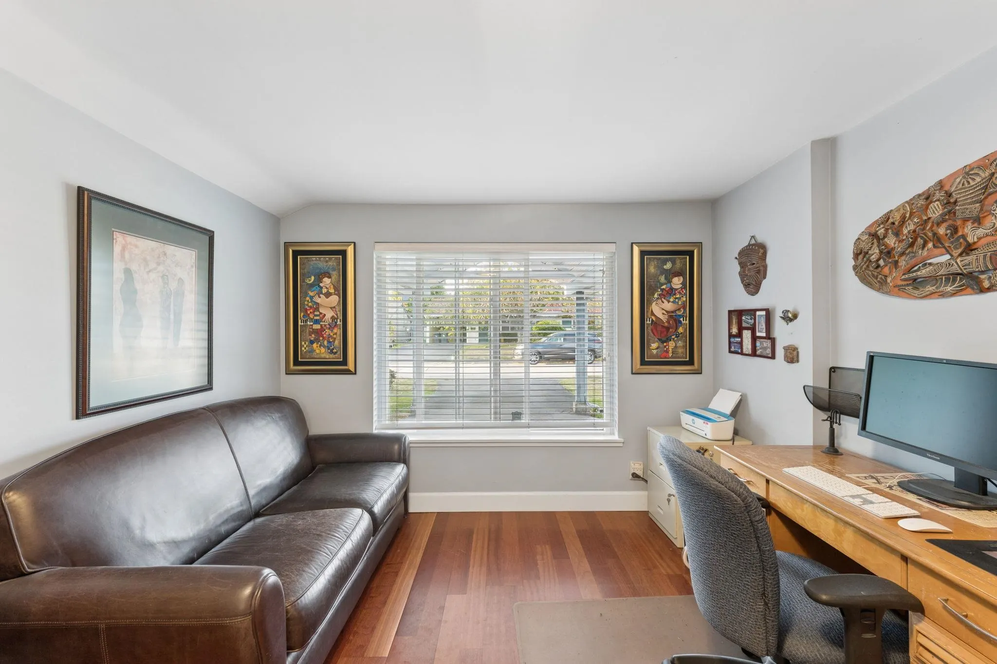 1283 Pinewood Crescent