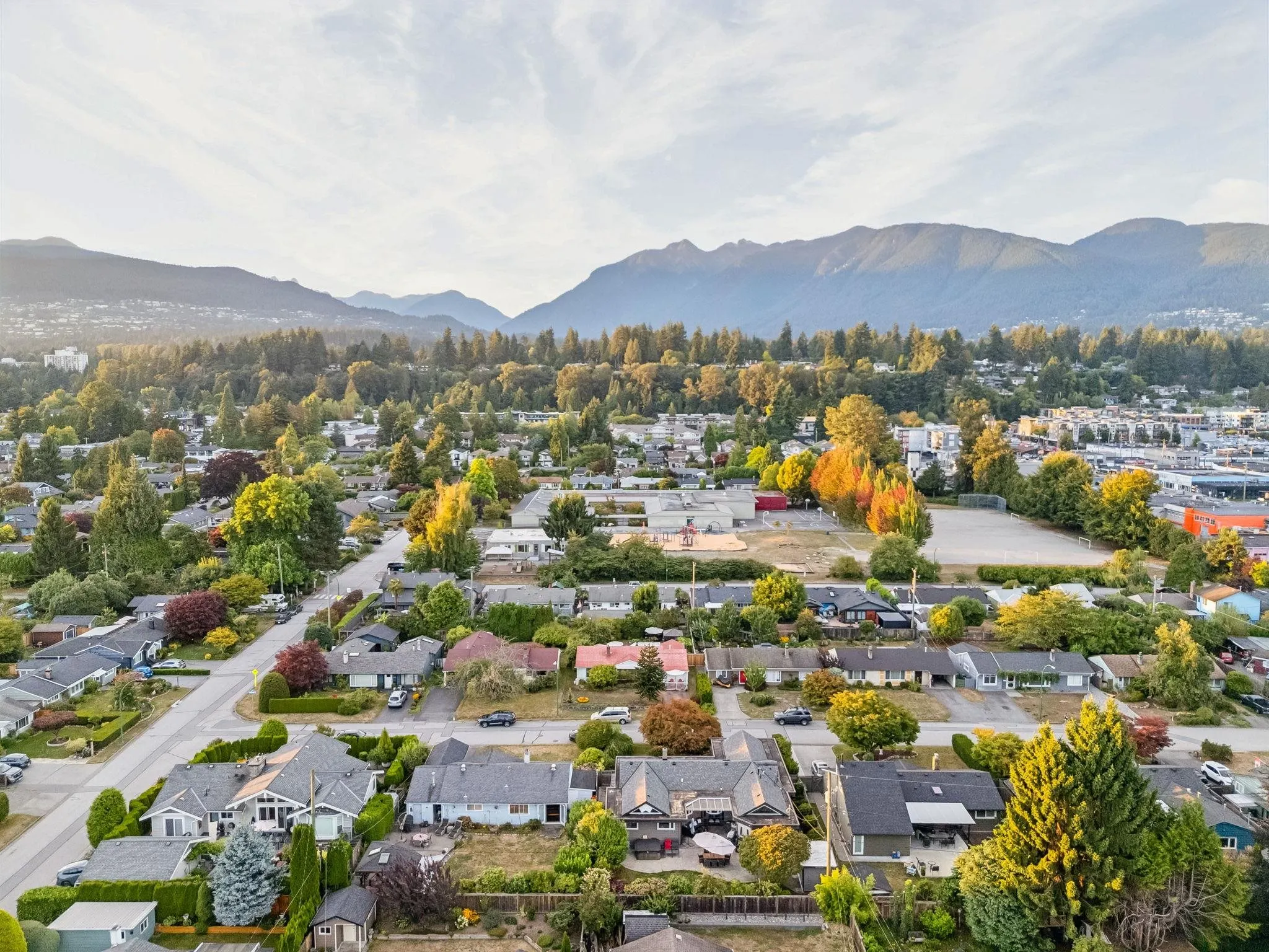 1283 Pinewood Crescent