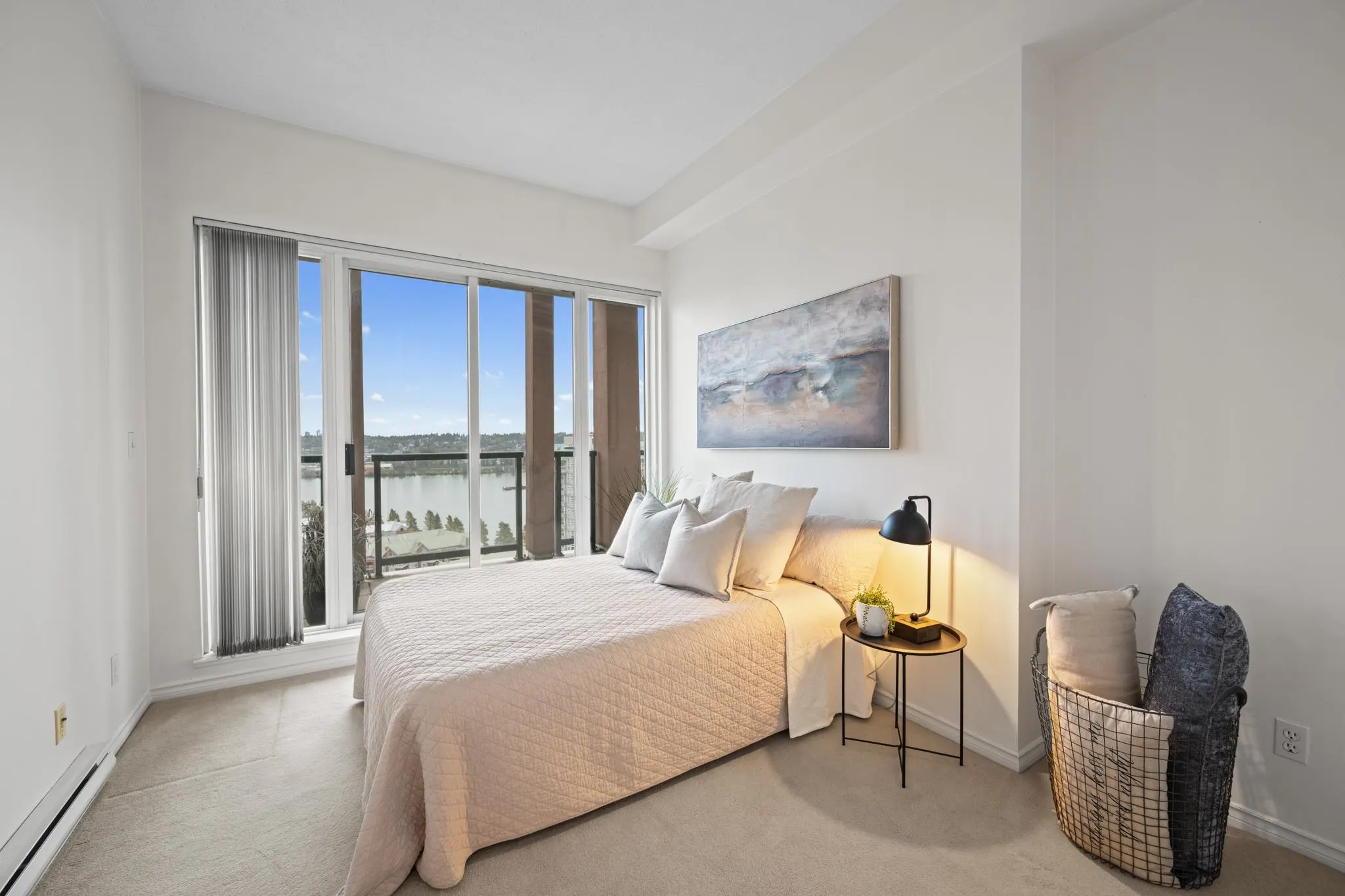 10 Laguna Court #2102