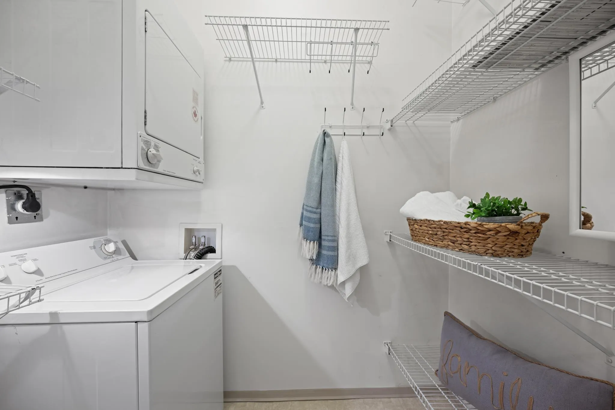 10 Laguna Court #2102