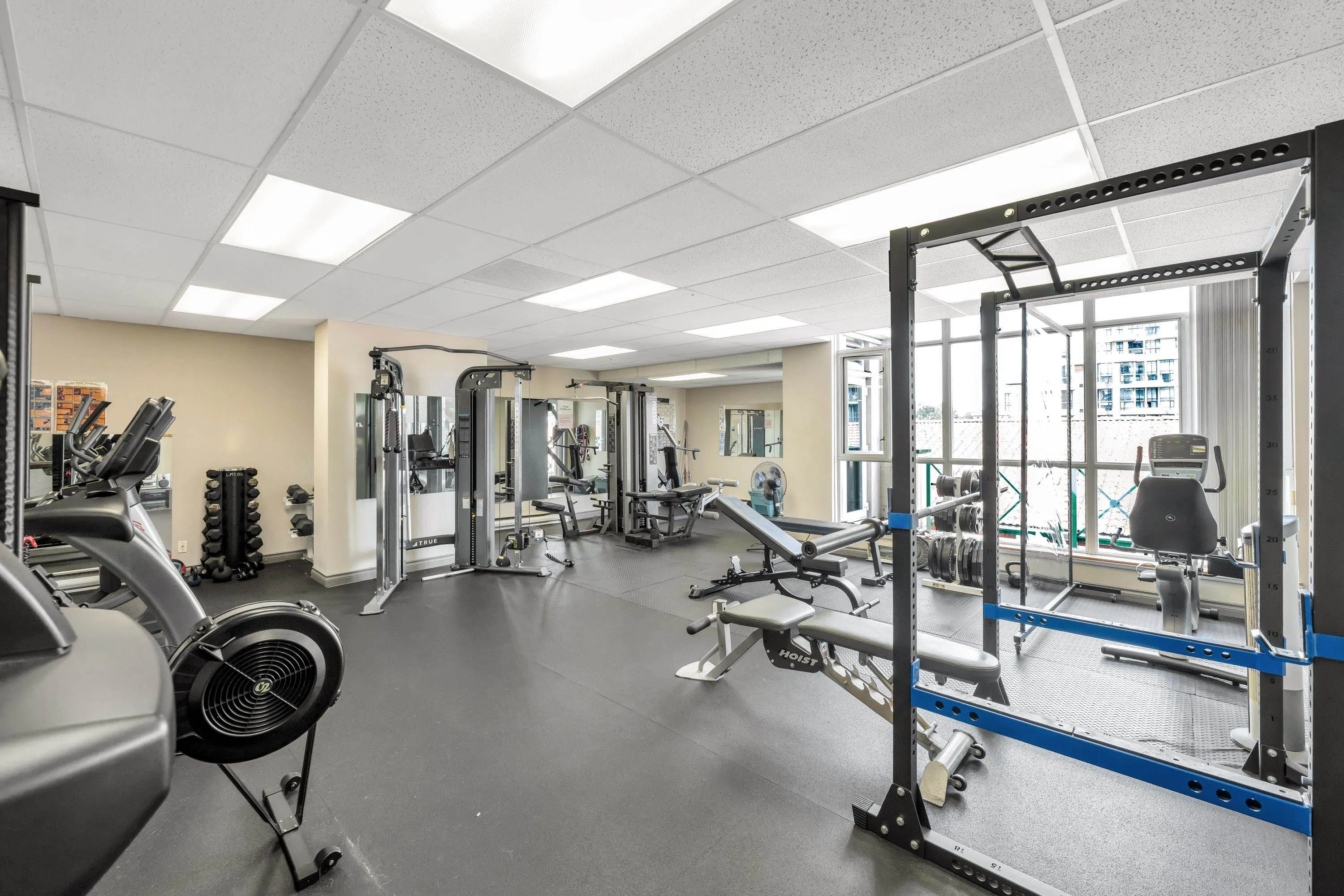 10 Laguna Court #2102