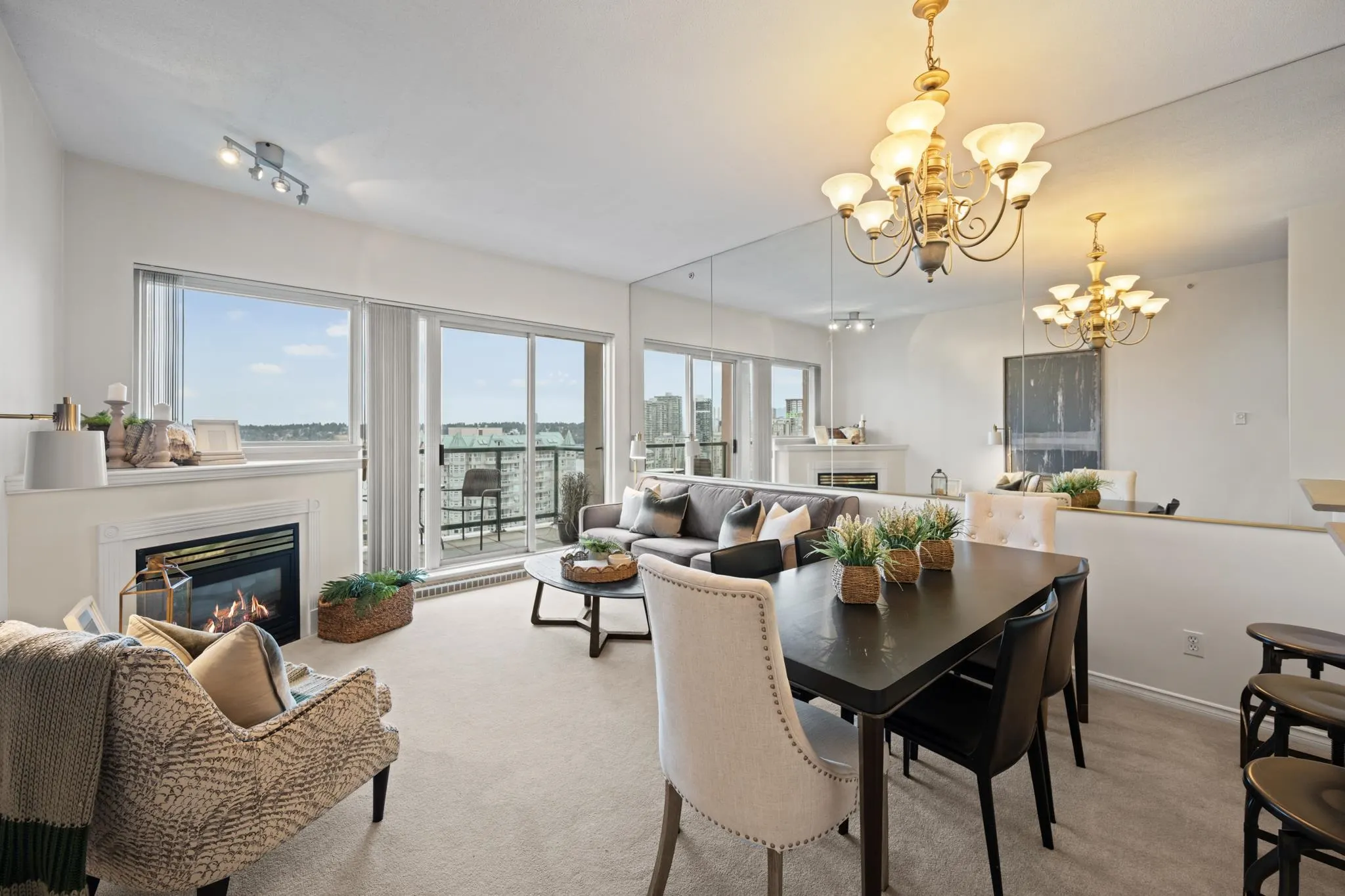 10 Laguna Court #2102