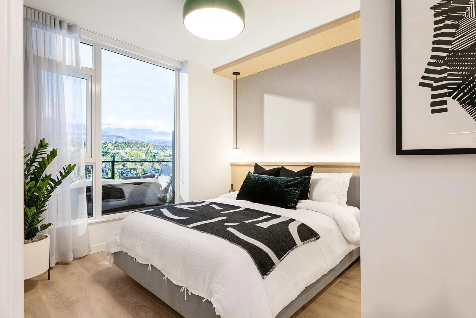 13738 Central Avenue #2708
