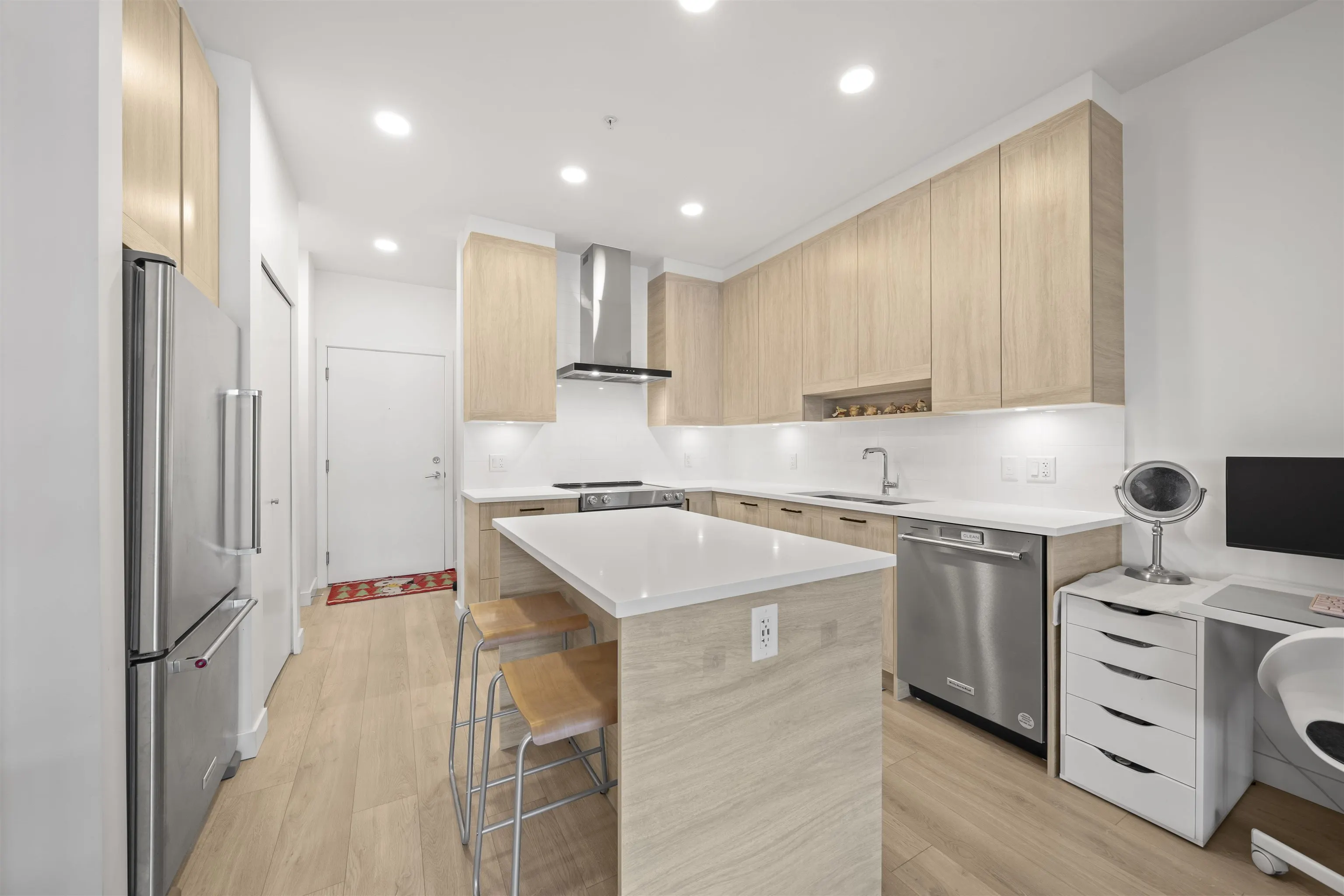 7579 16th Street #507