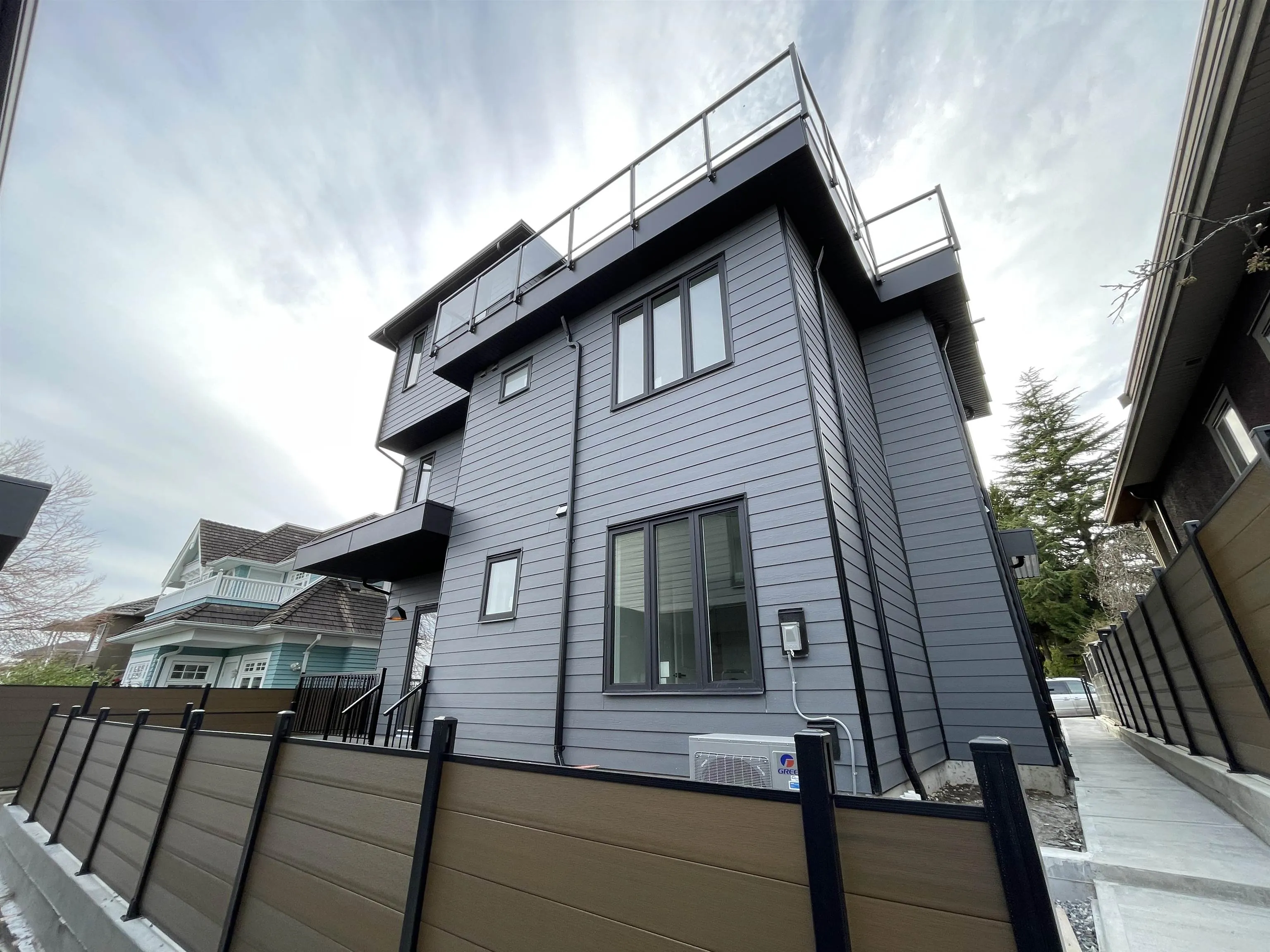 2452 Harrison Drive #2