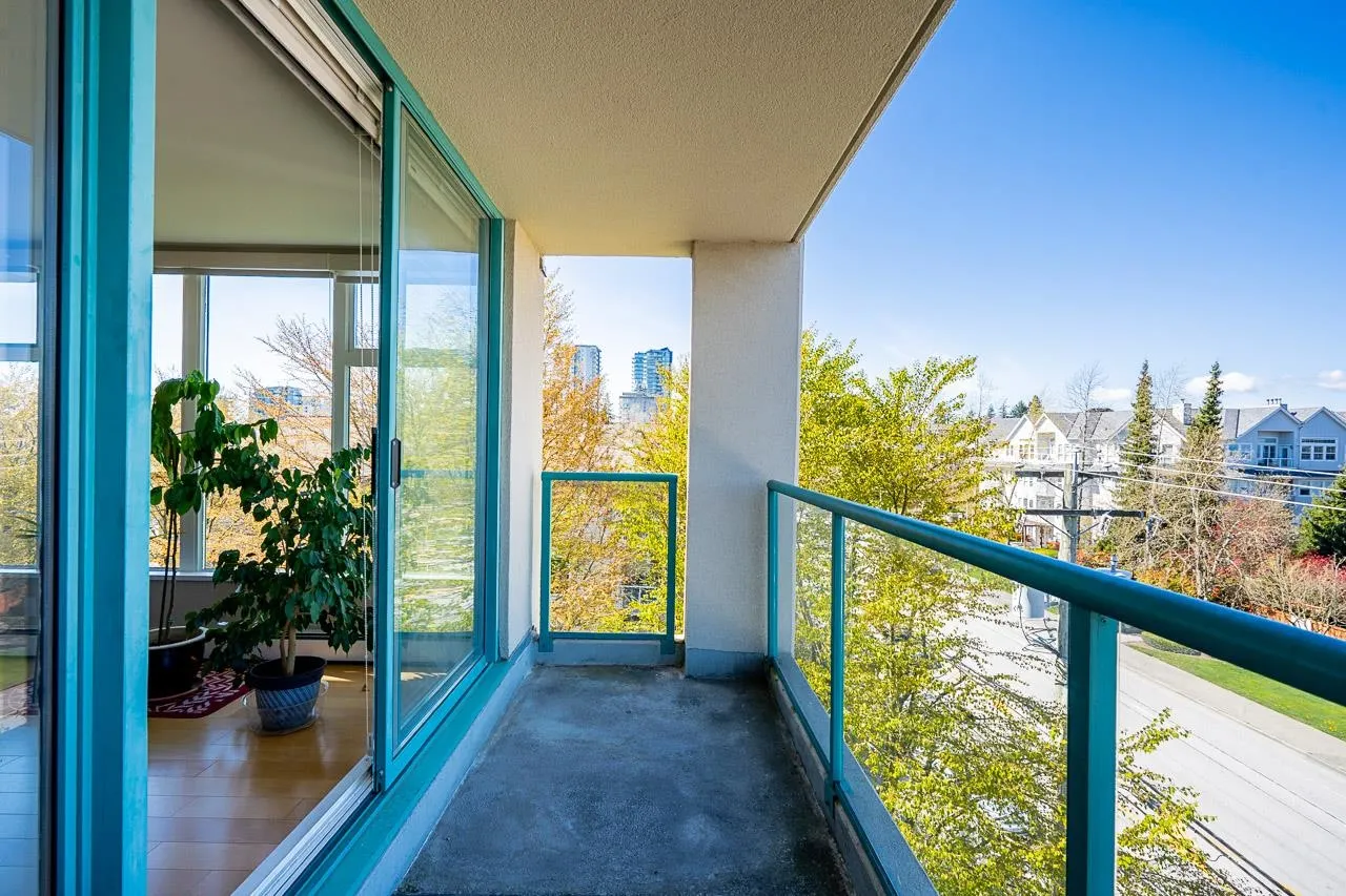 15466 North Bluff Road #506