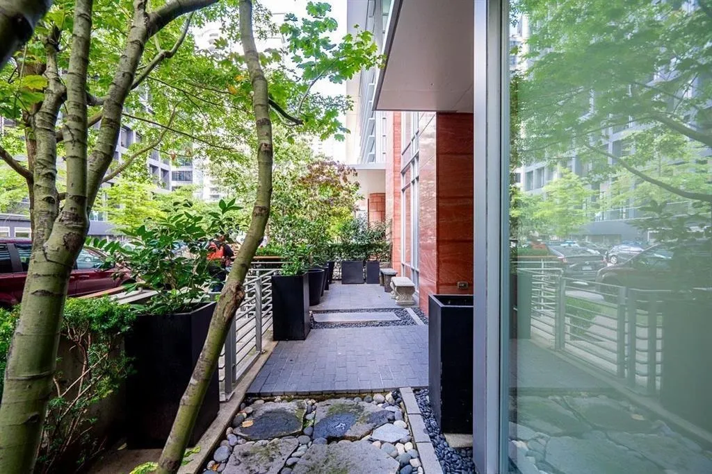 1163 W Cordova Street