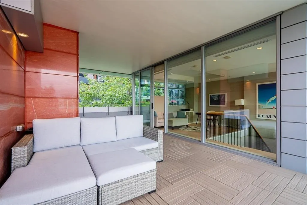 1163 W Cordova Street