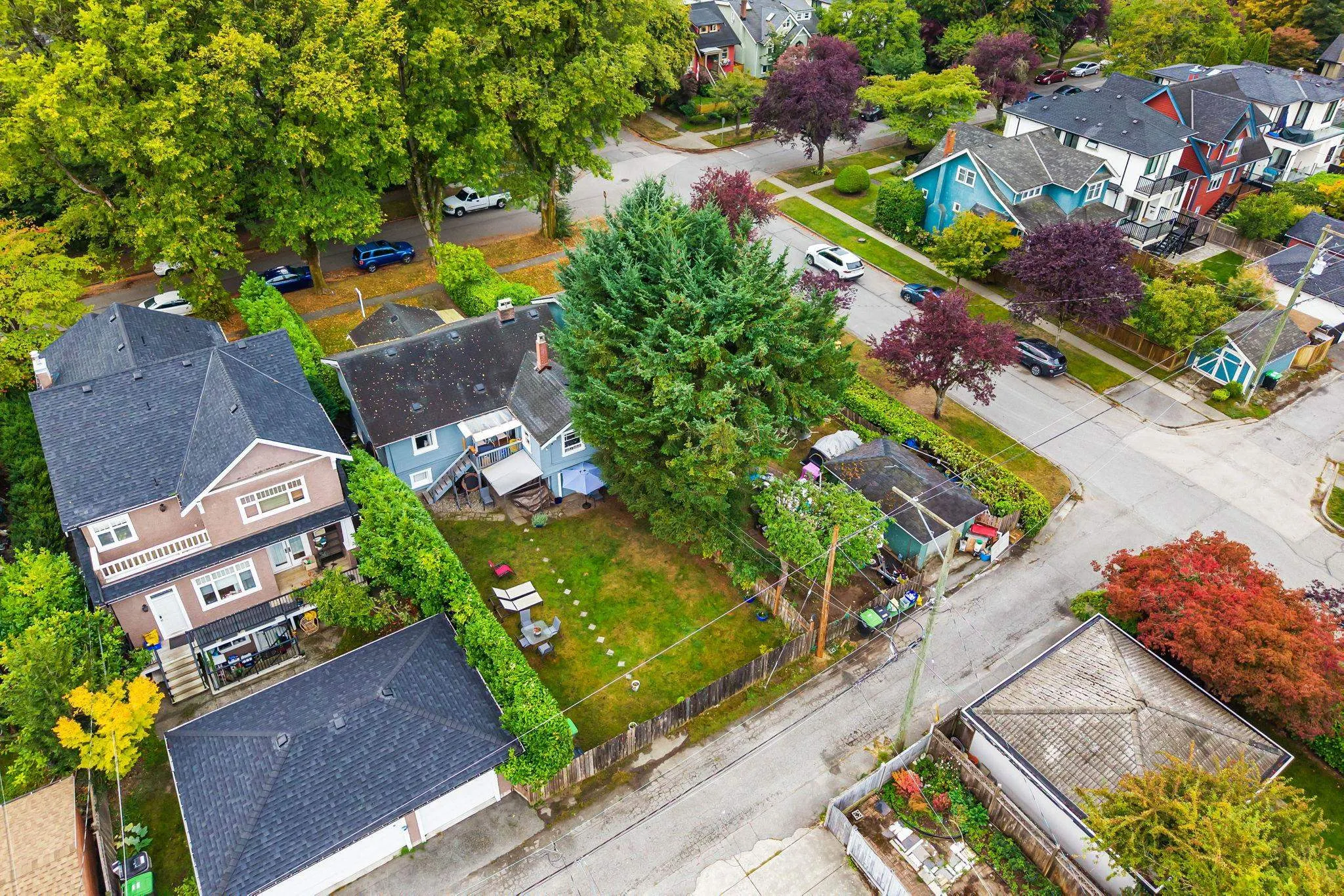 3883 W 20th Avenue