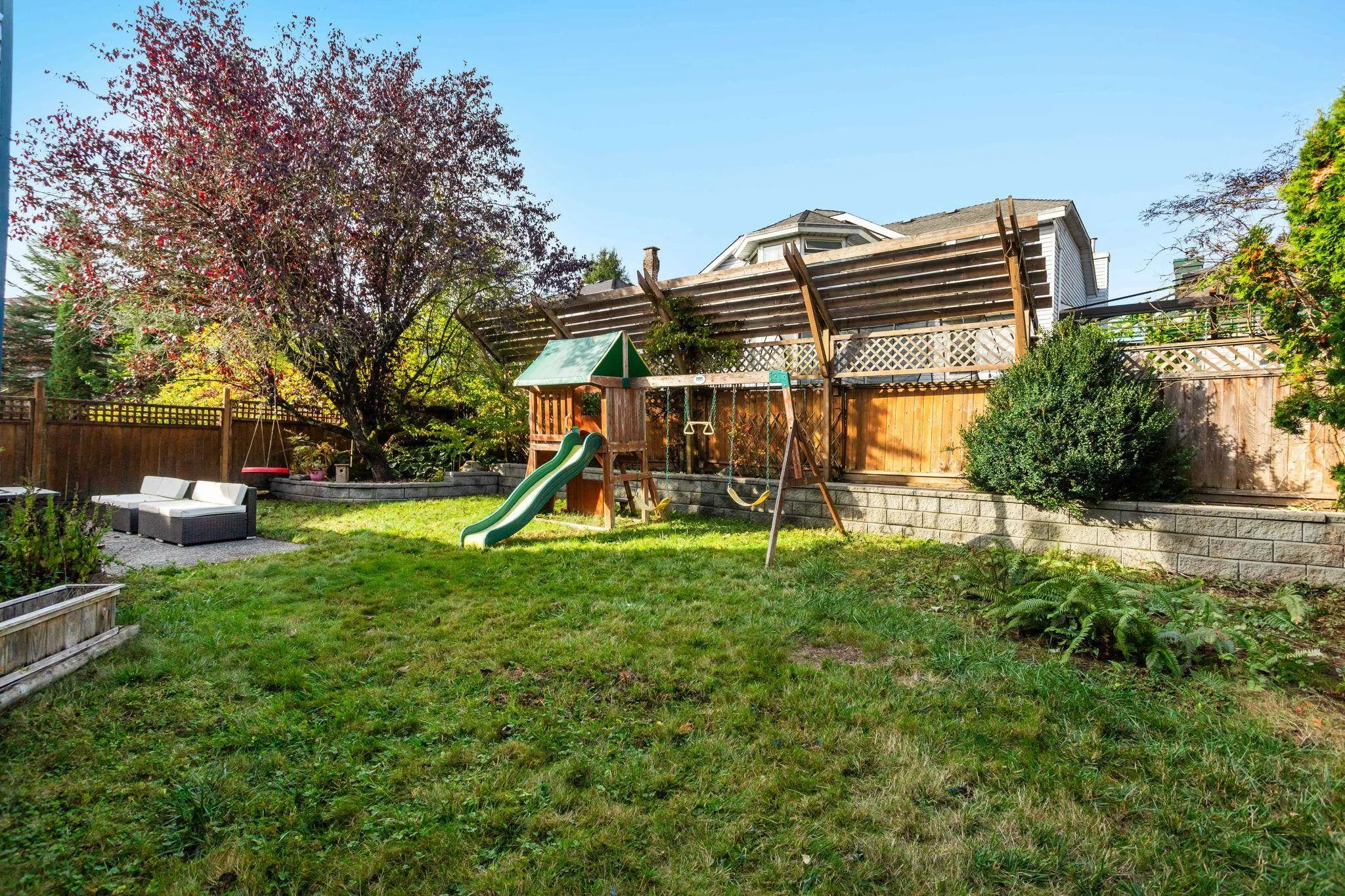 1147 Earls Court