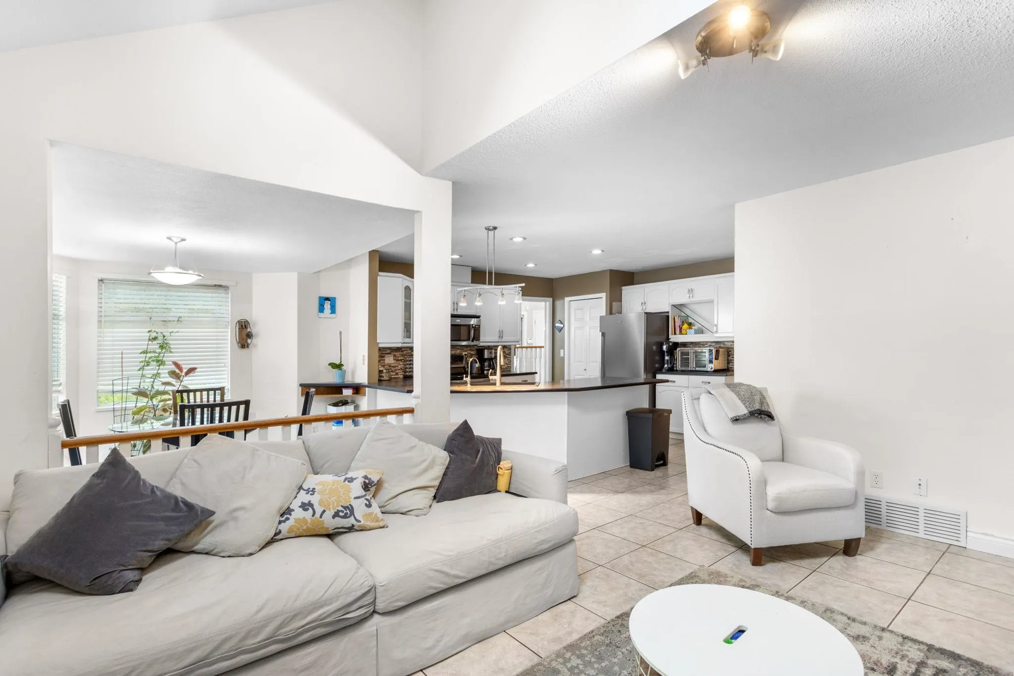1147 Earls Court