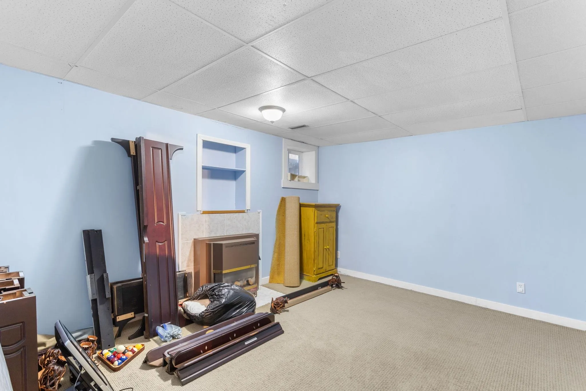 1147 Earls Court