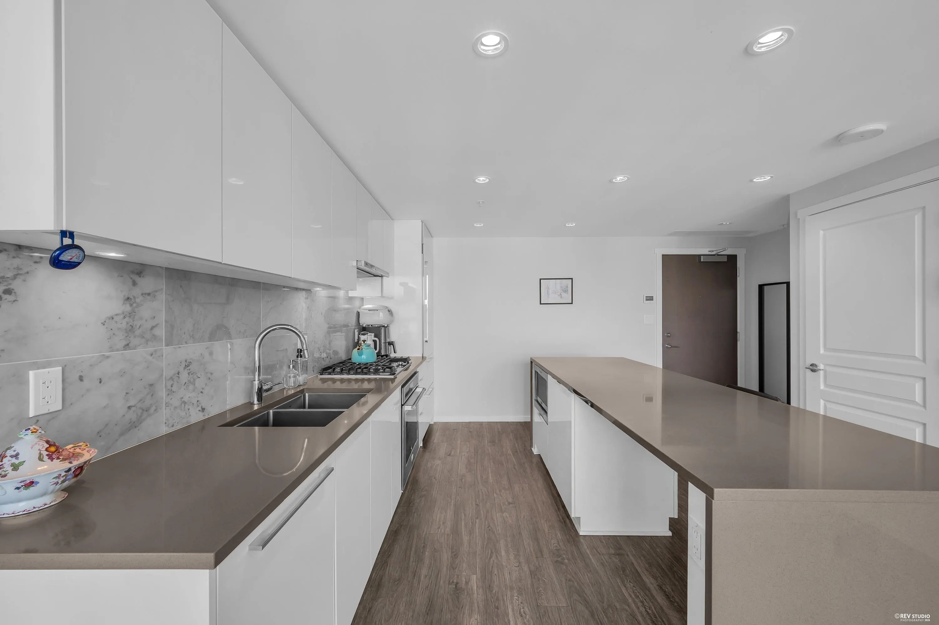 5883 Barker Avenue #2608