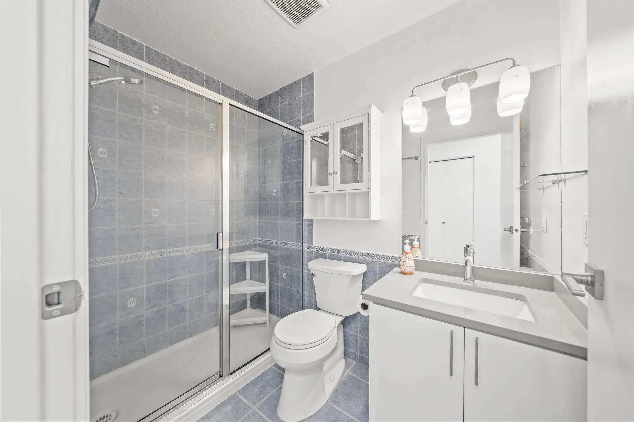 2211 No. 4 Road #112
