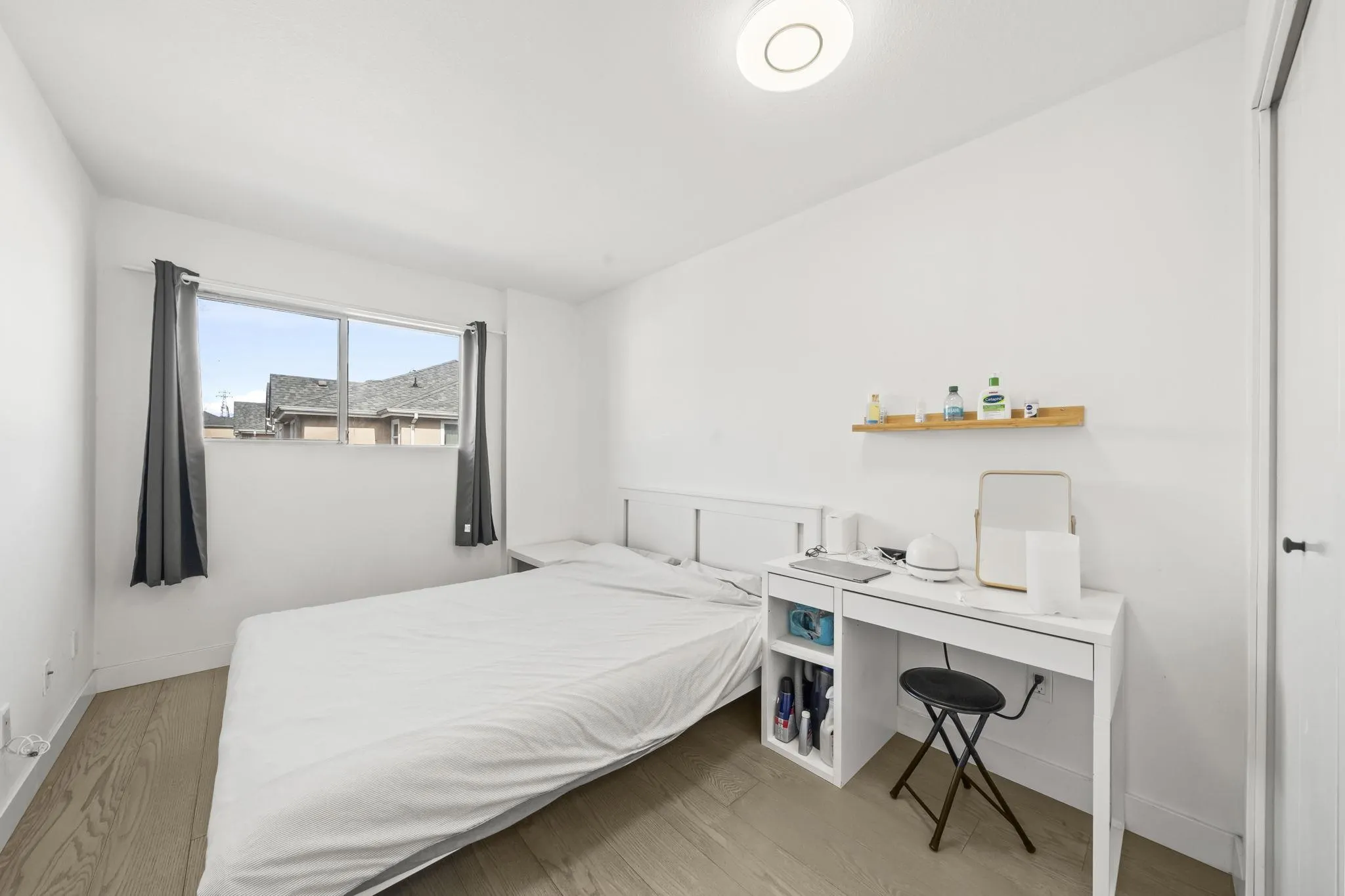 2211 No. 4 Road #112