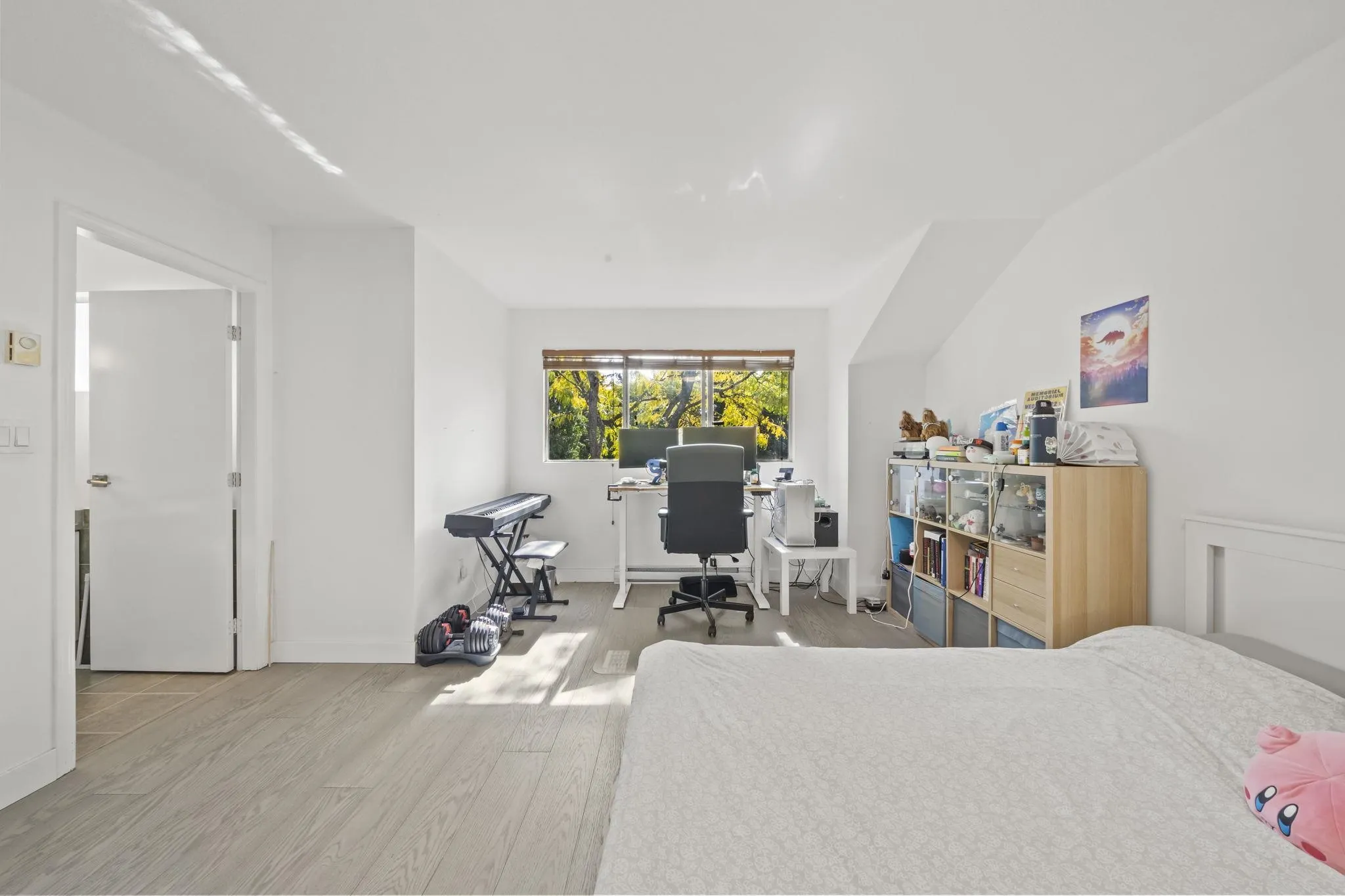 2211 No. 4 Road #112