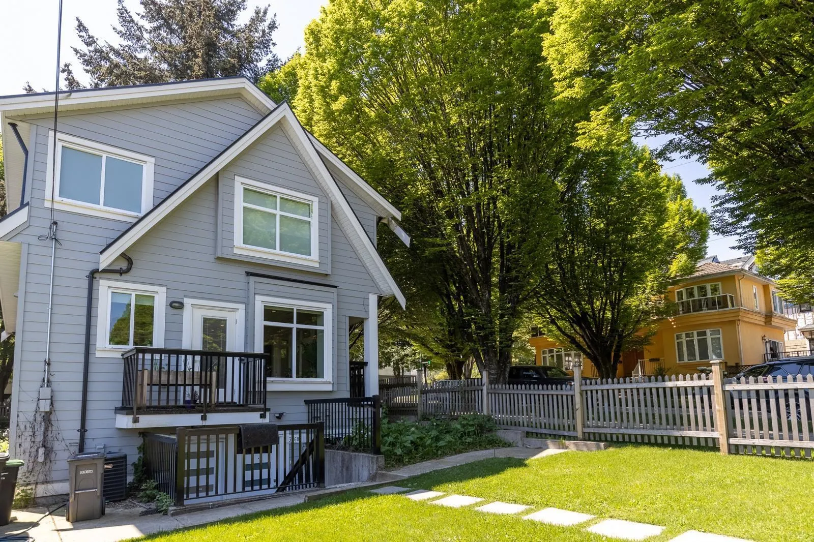 3470 Prince Edward Street