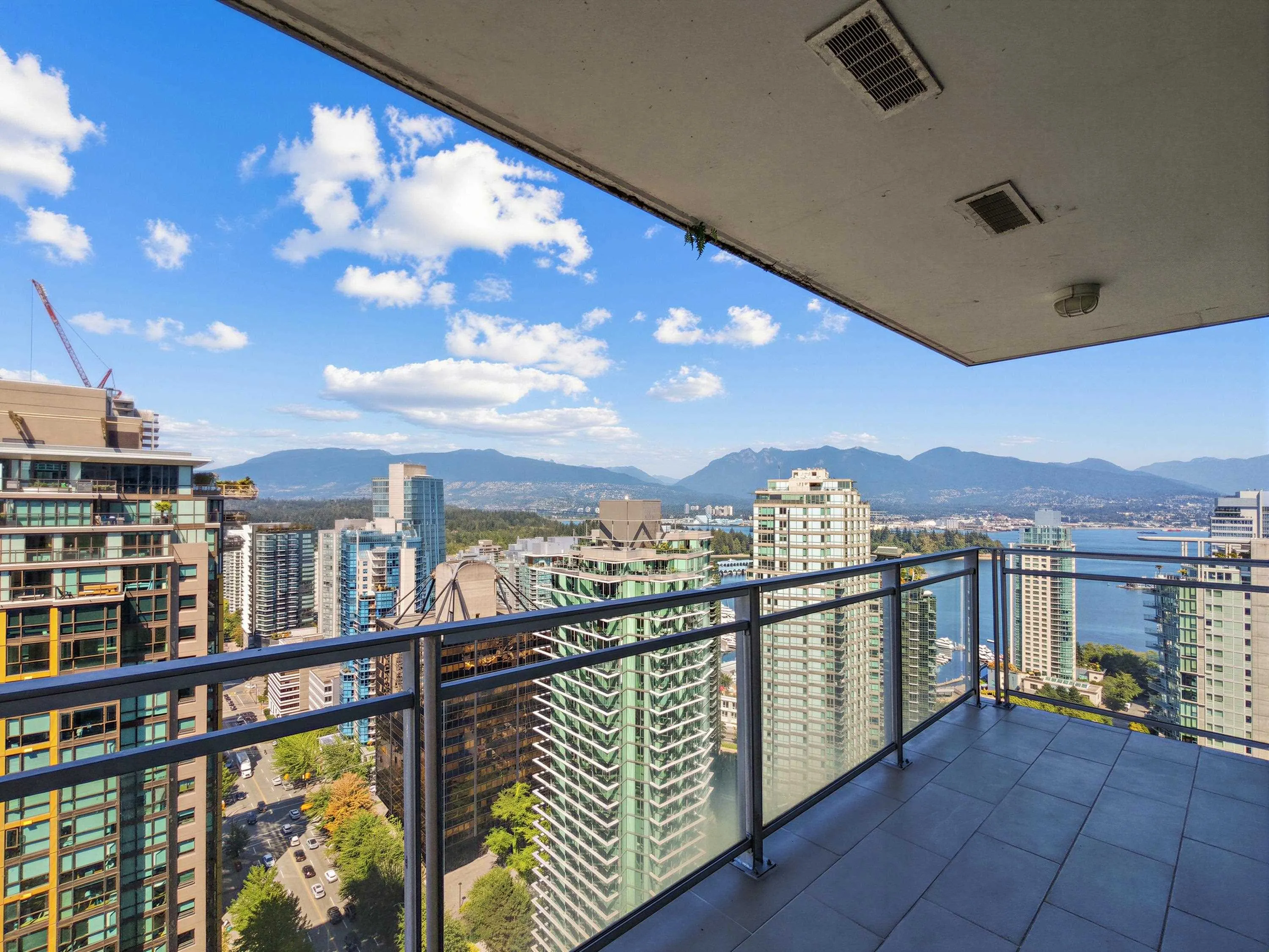 1288 W Georgia Street #2902