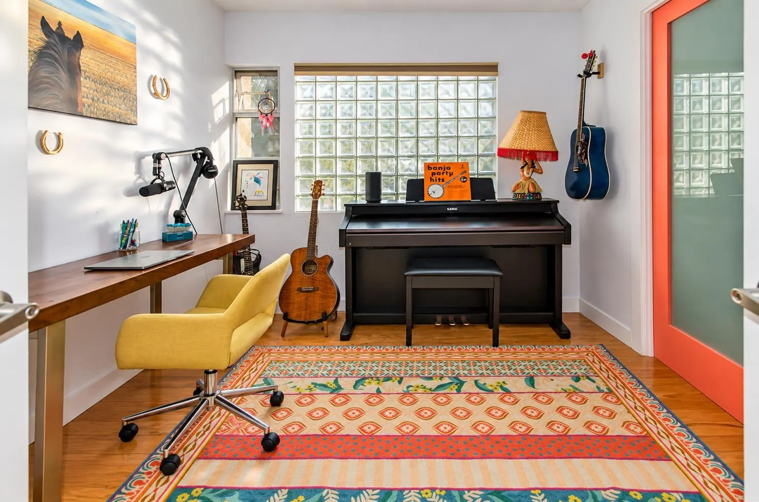 1082 W 8th Avenue #212