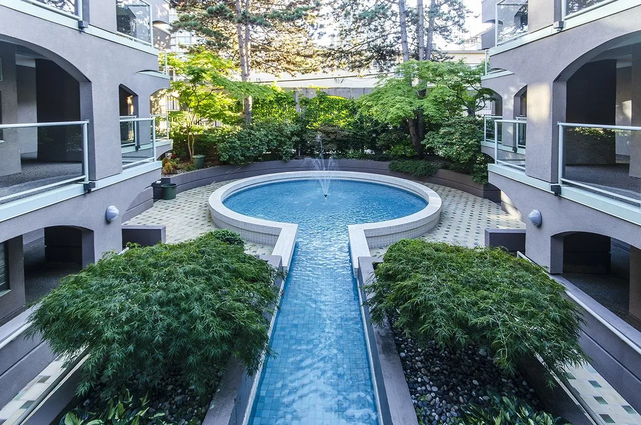1082 W 8th Avenue #212
