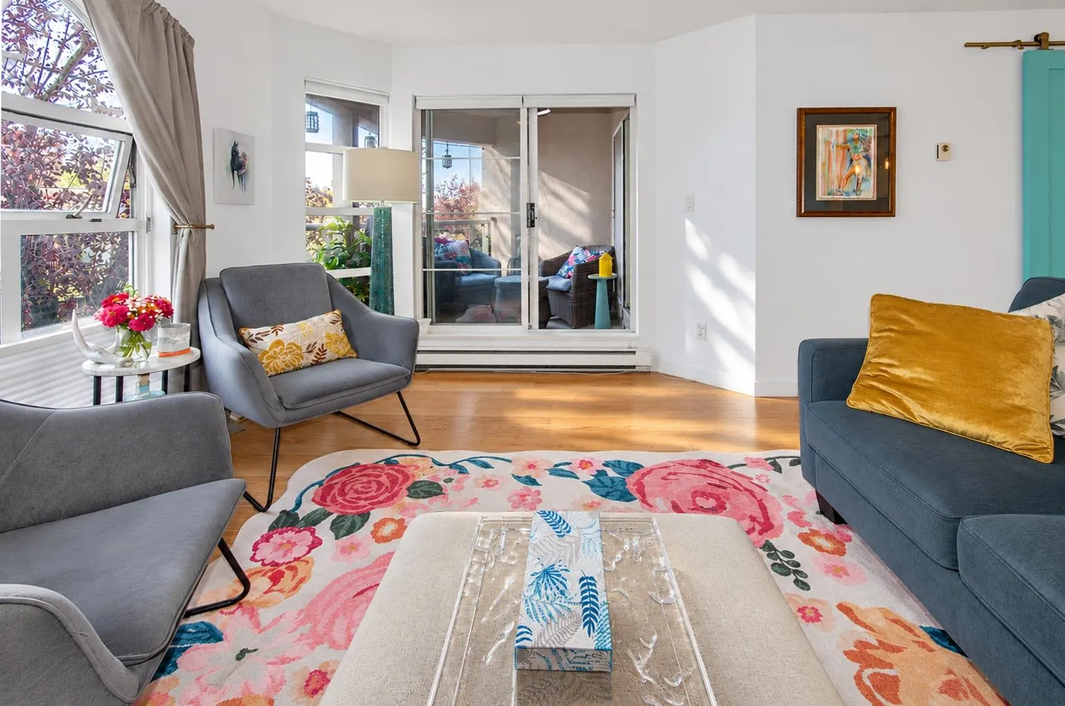 1082 W 8th Avenue #212