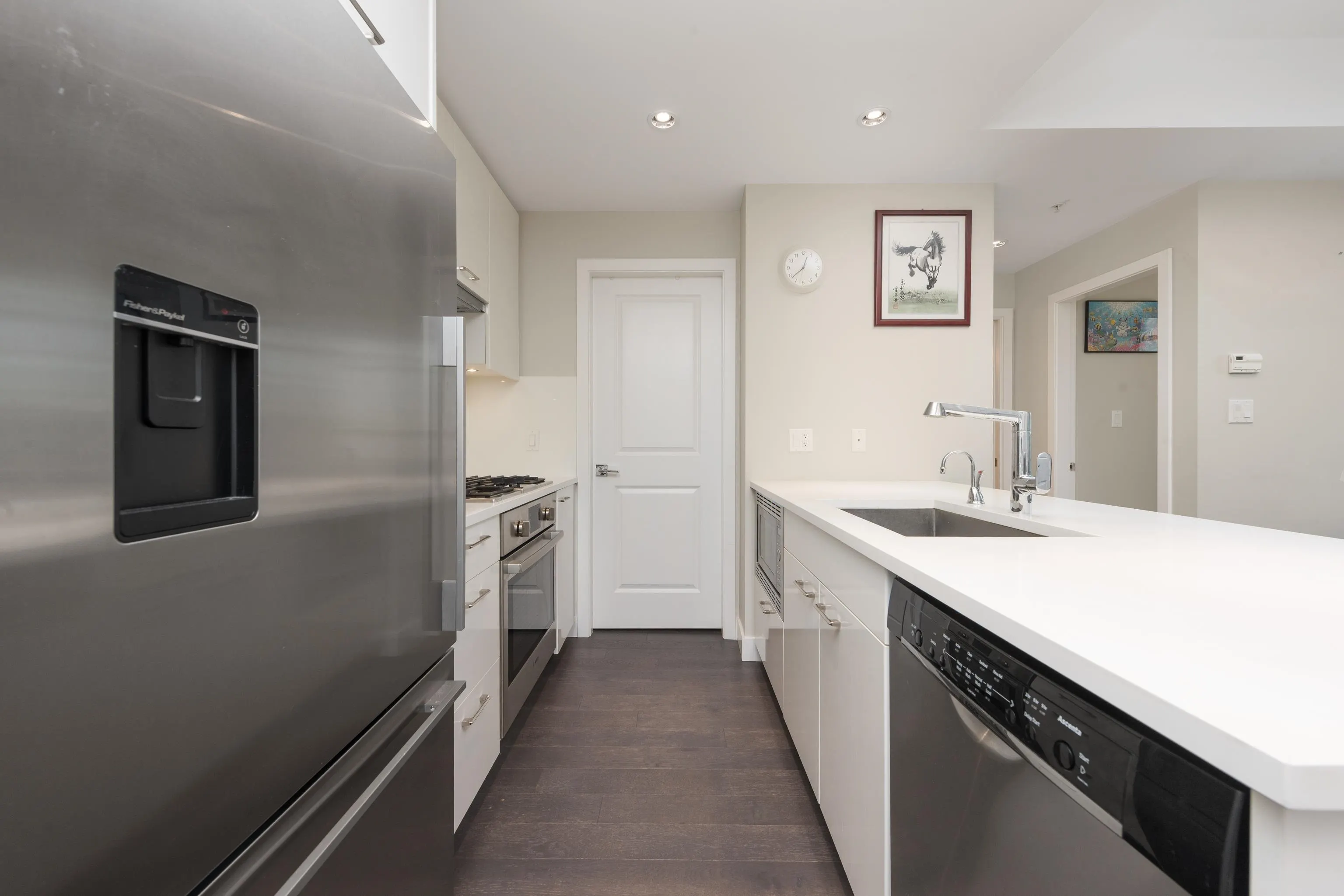 6383 Cambie Street #205