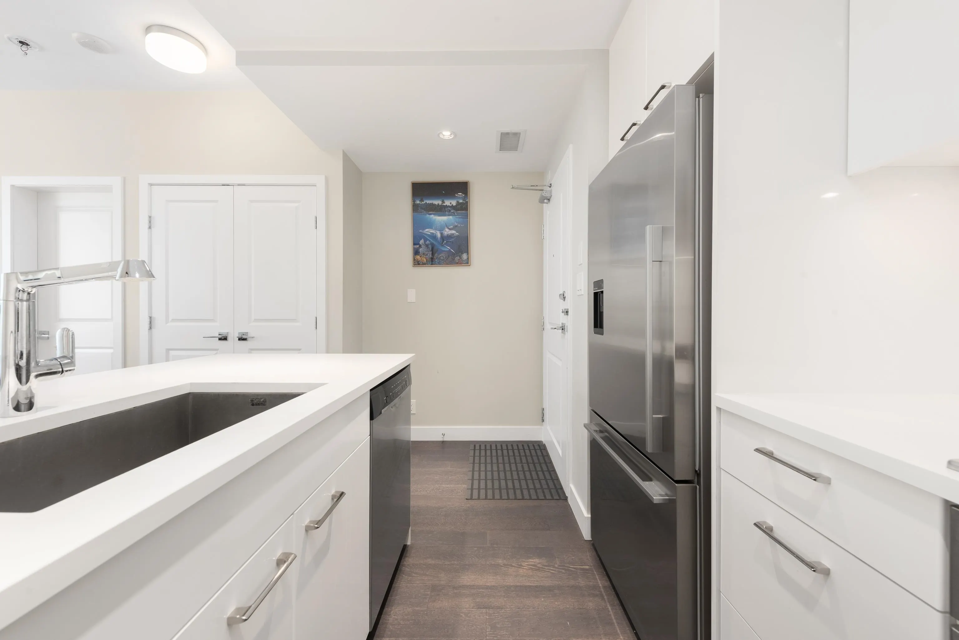 6383 Cambie Street #205
