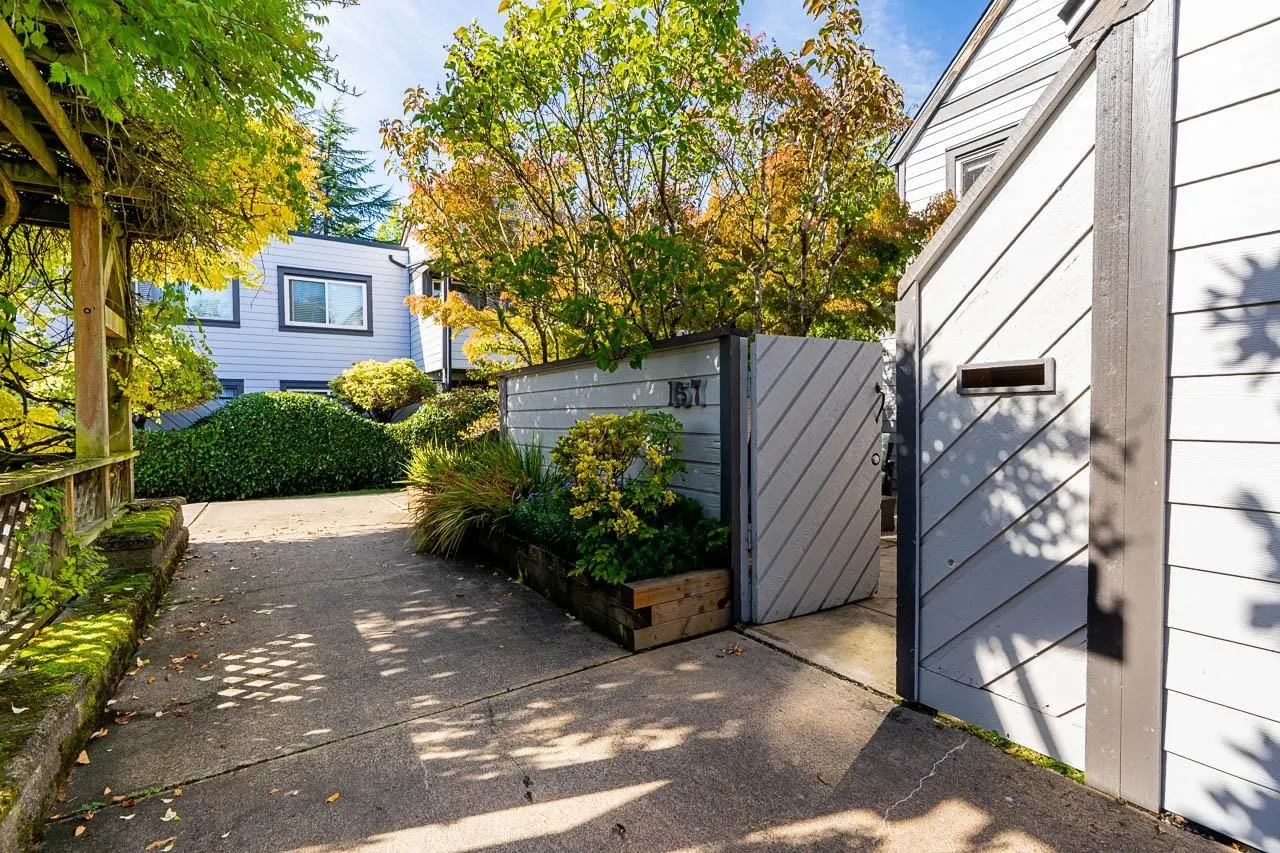 5421 10 Avenue #157
