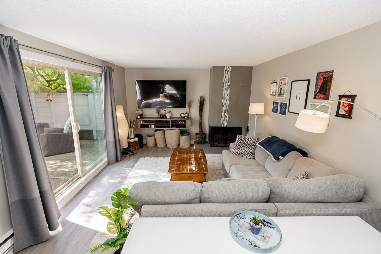 5421 10 Avenue #157