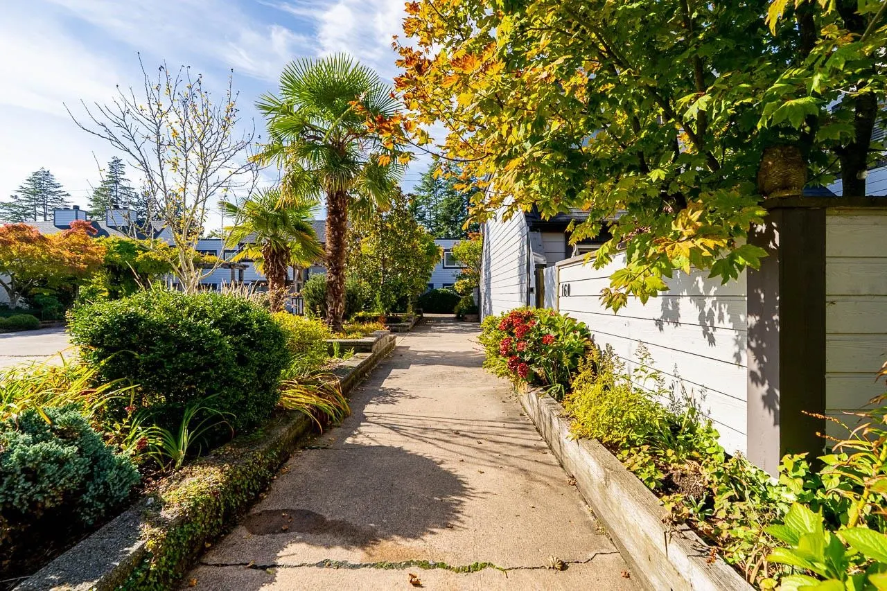 5421 10 Avenue #157