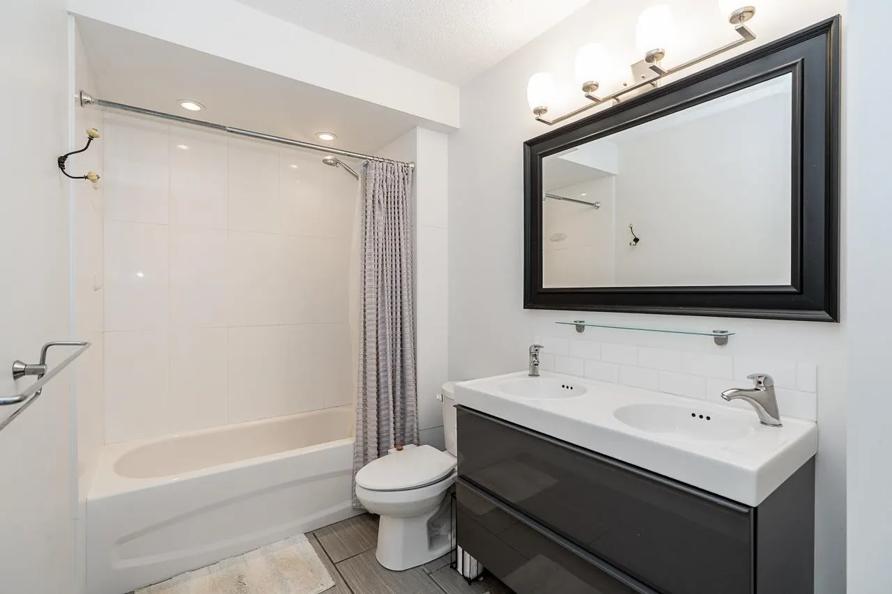 5421 10 Avenue #157