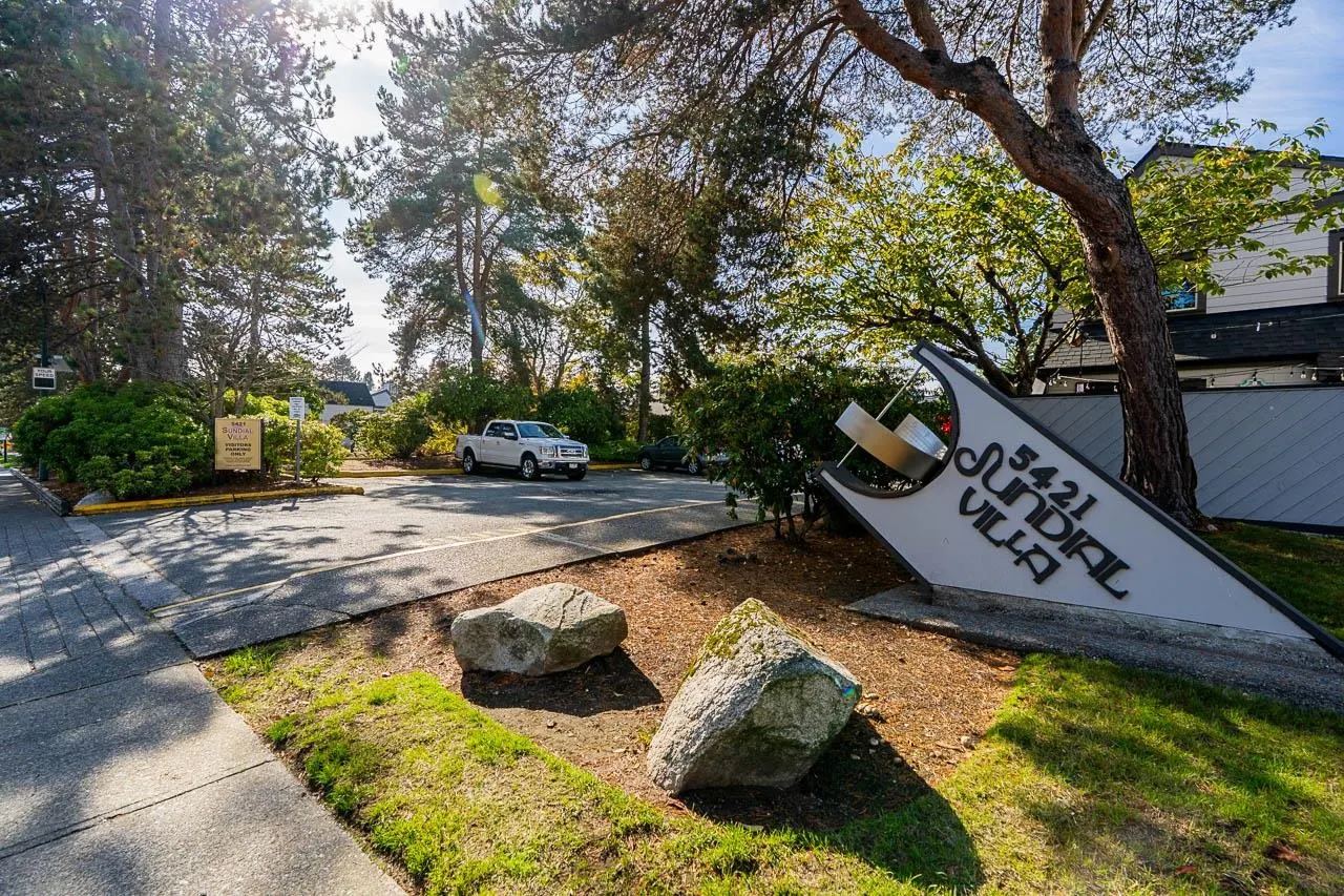 5421 10 Avenue #157