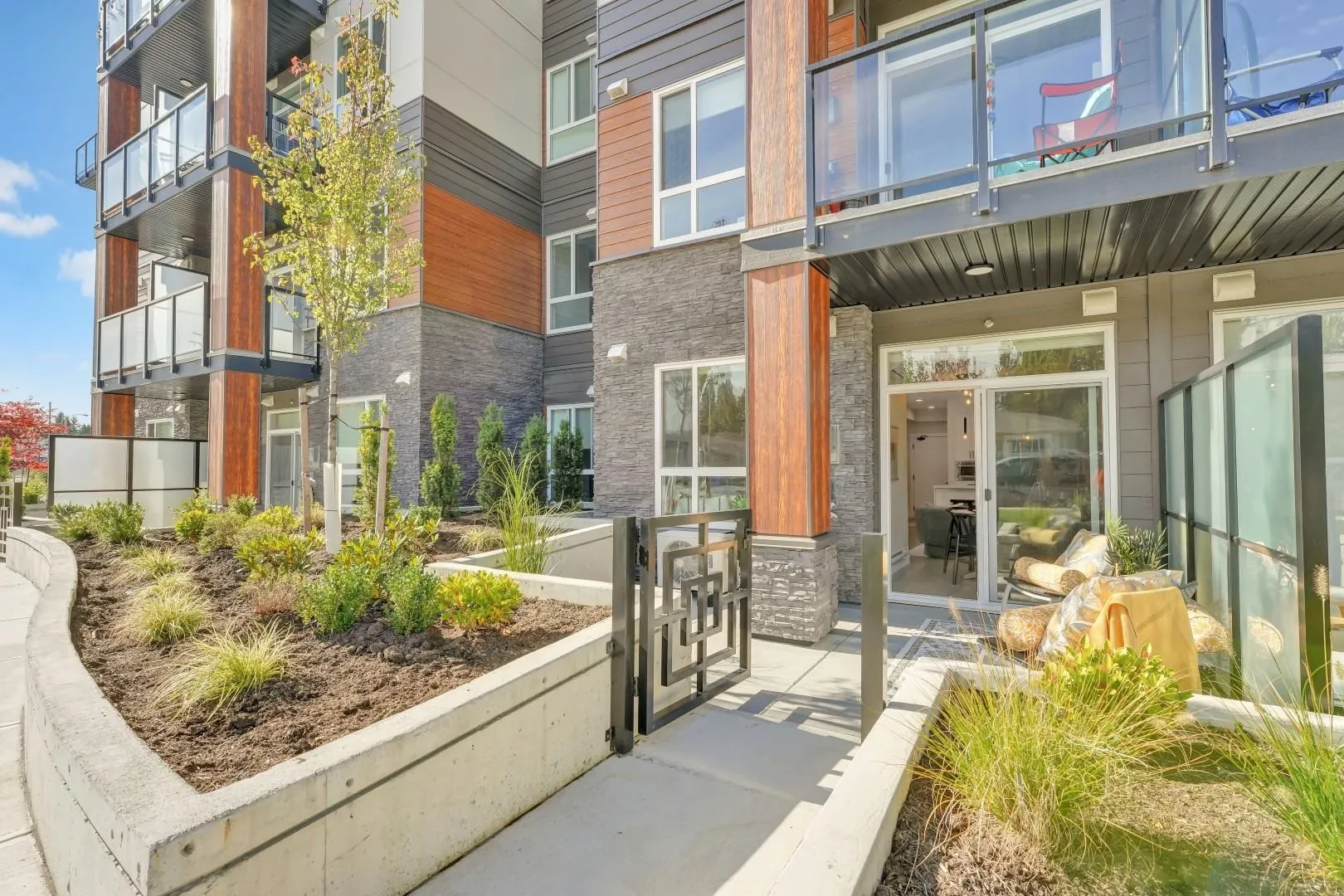 12109 223 Street #428