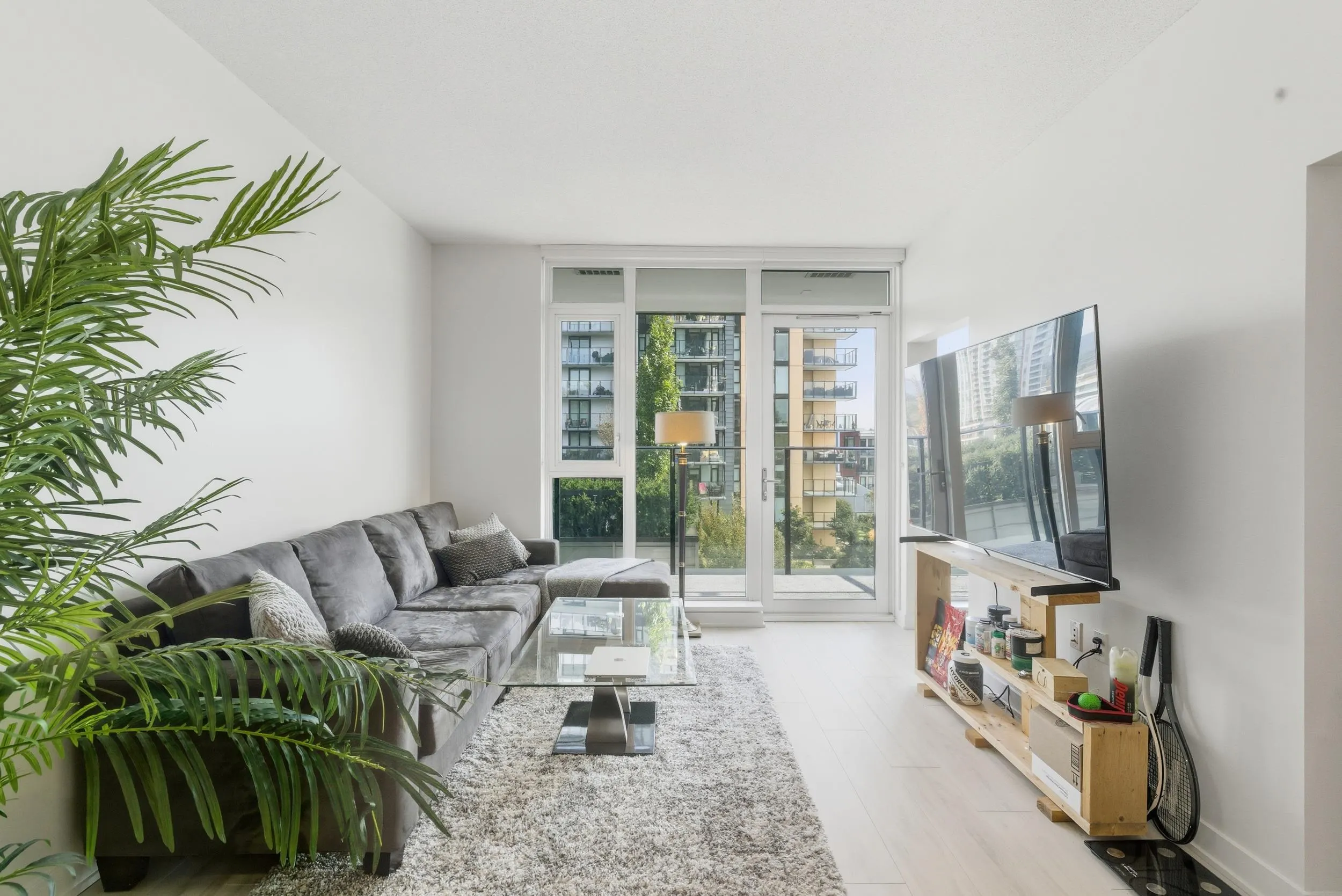 1401 Hunter Street #602