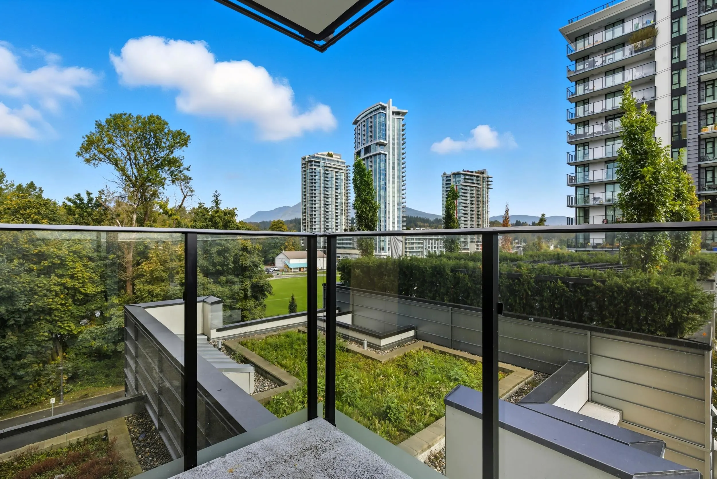 1401 Hunter Street #602