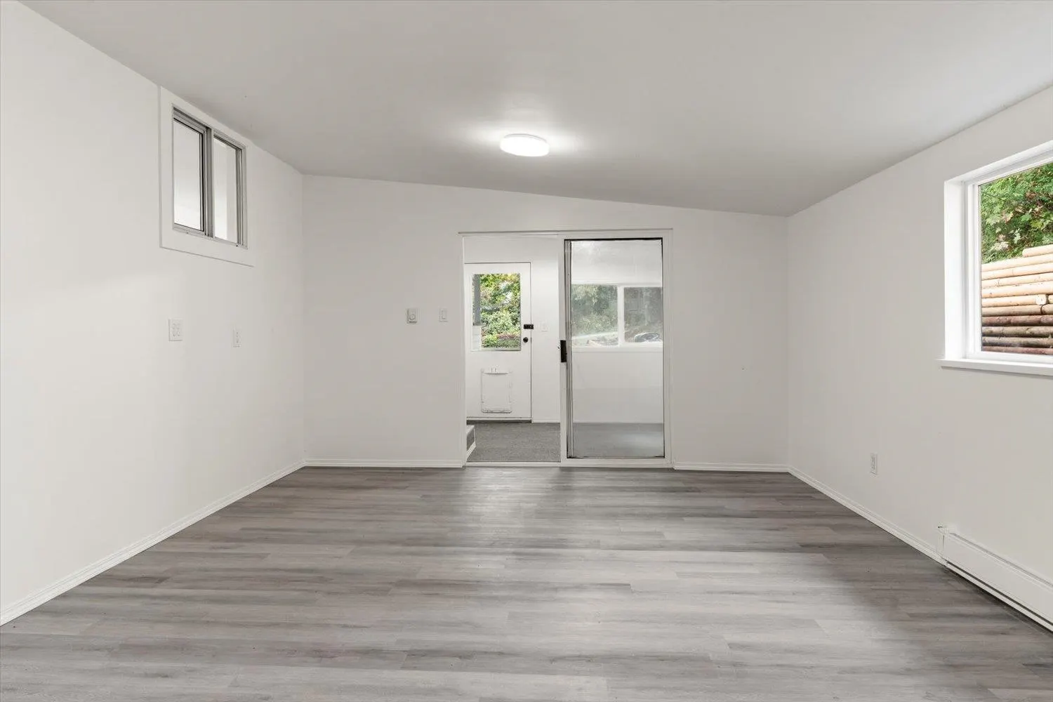 43201 Lougheed Highway #106