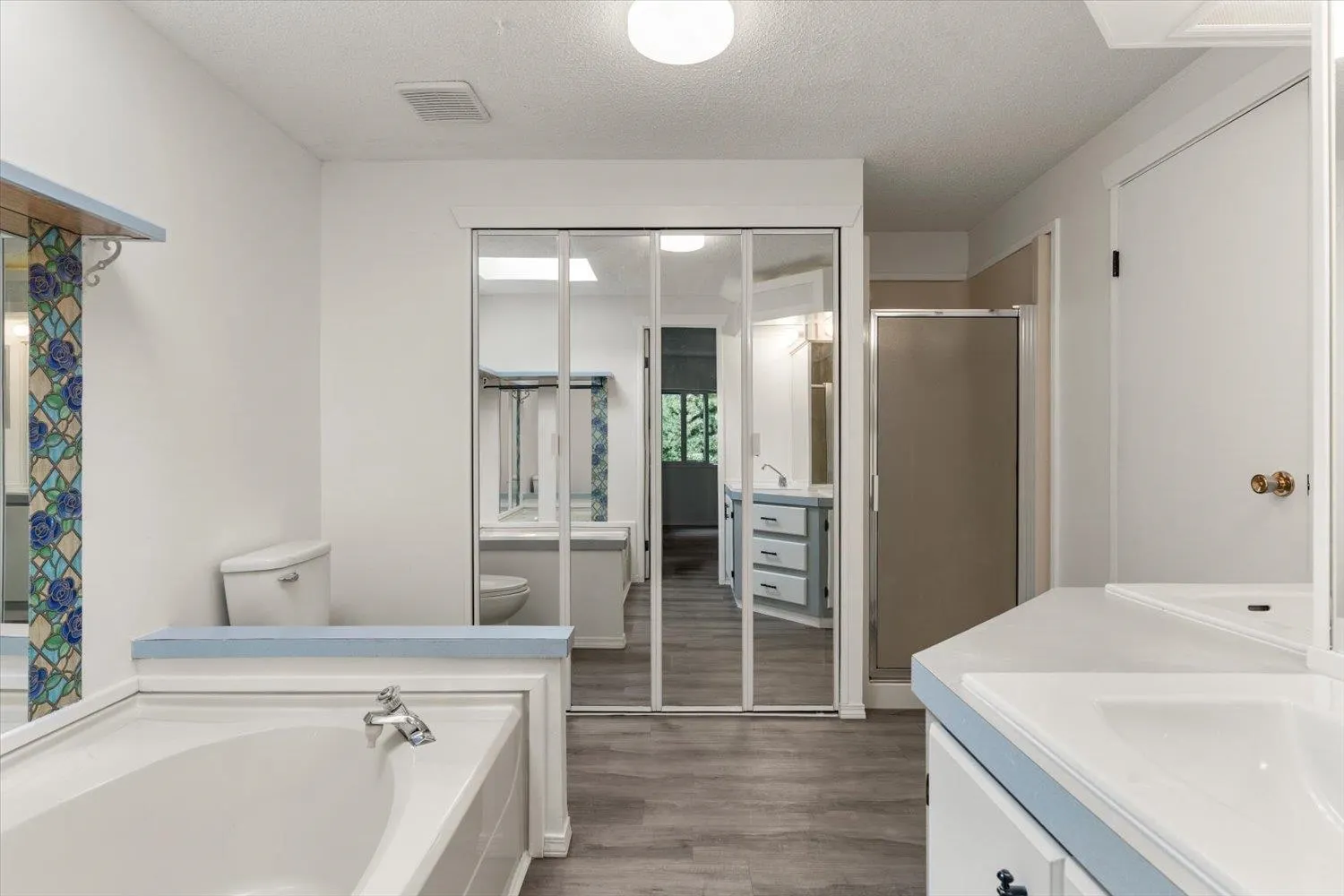 43201 Lougheed Highway #106
