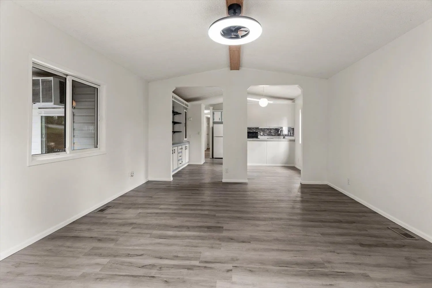 43201 Lougheed Highway #106