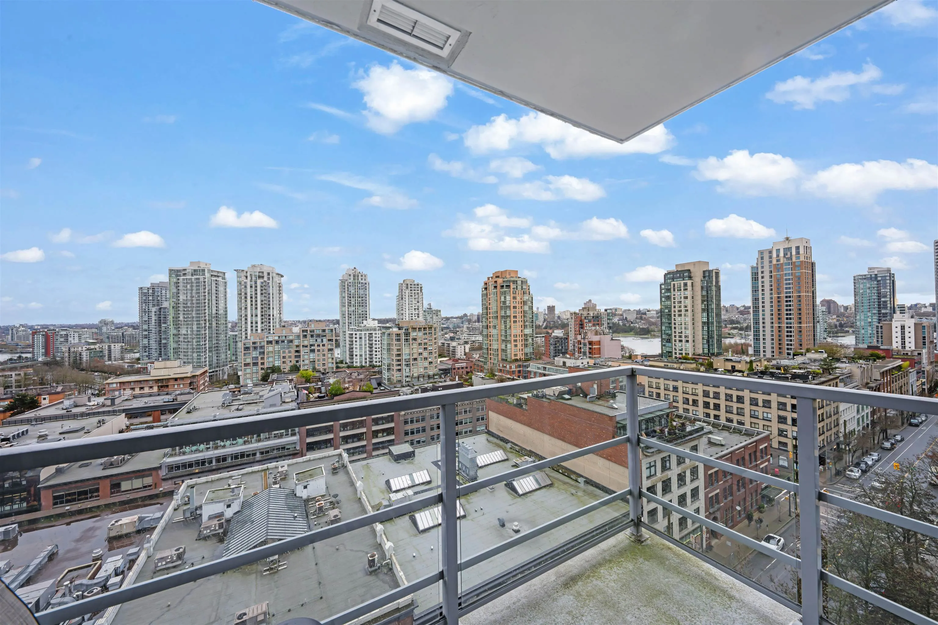 1133 Homer Street #1305
