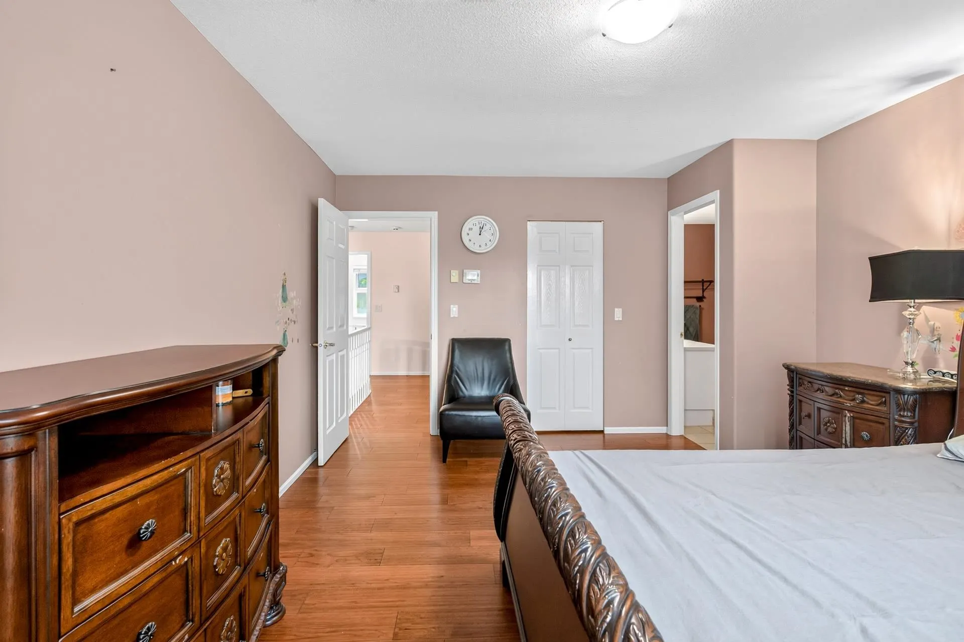 1599 Plateau Crescent
